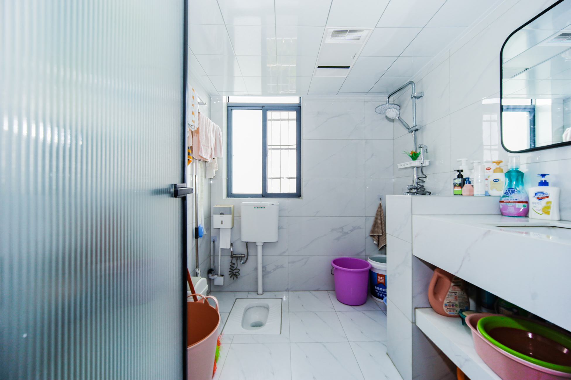 德馨园 4室2厅2卫 59.8万 德馨园 4室2厅2卫 59.8万卫生间