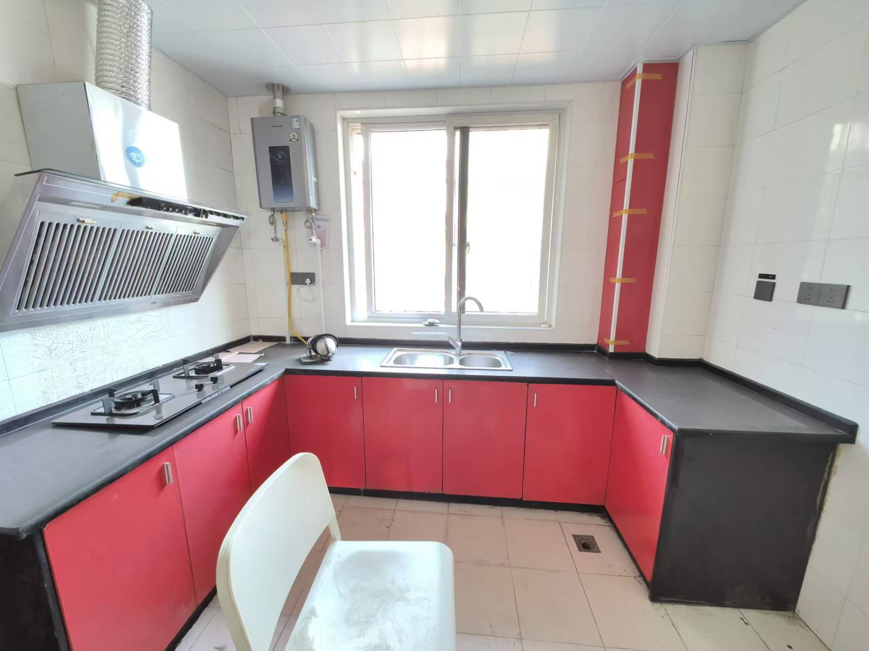 金鹰机电大市场  2室2厅1卫    1350.0元/月室内图