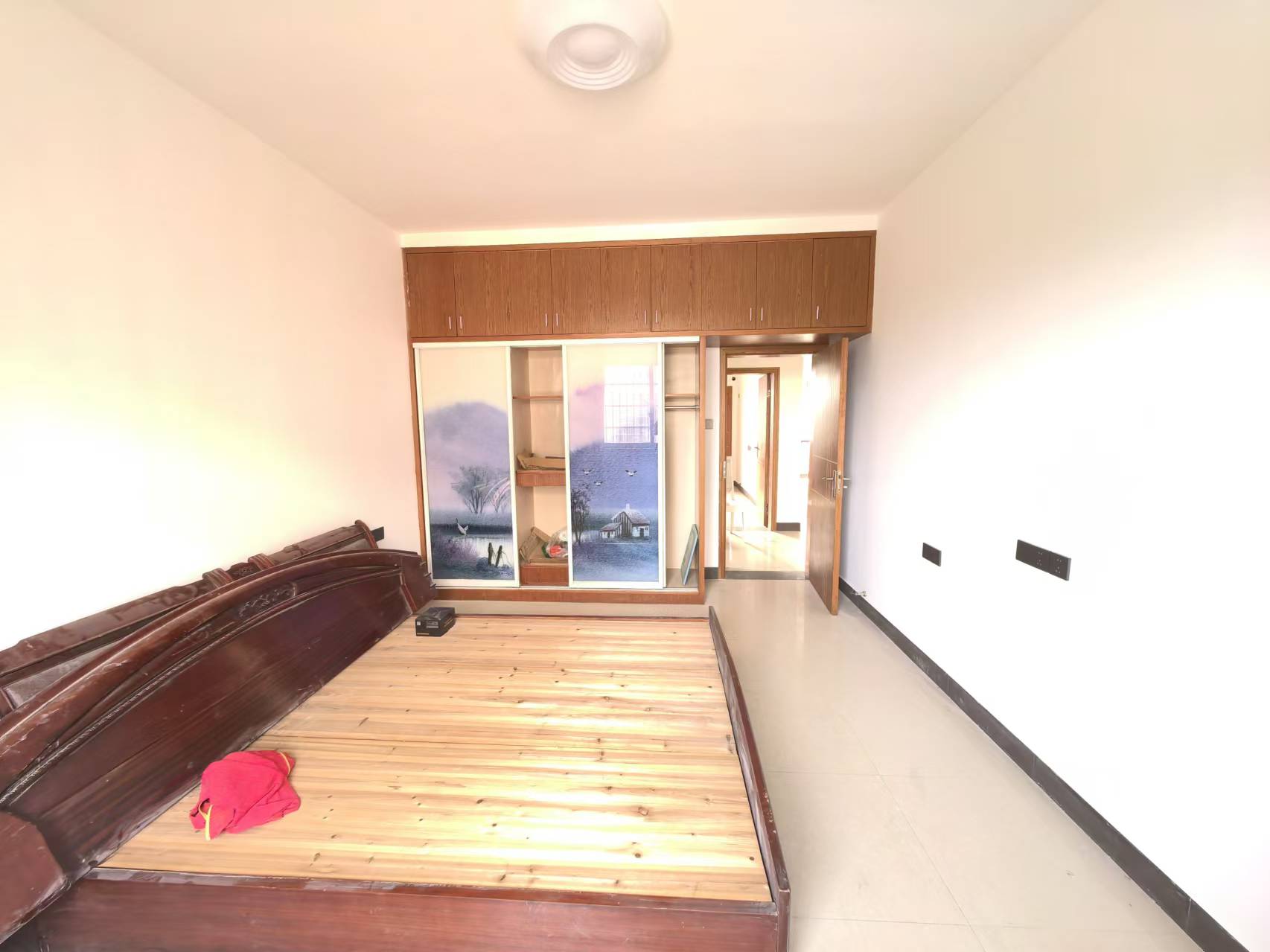 金鹰机电大市场  2室2厅1卫    1350.0元/月室内图