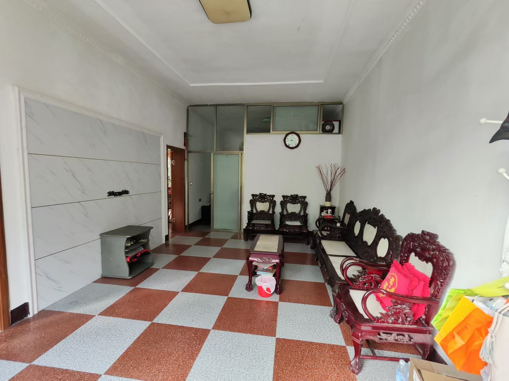 橡胶机家属区 2室2厅2卫 500.0元/月 橡胶机家属区 2室2厅2卫 500.0元/月室内图