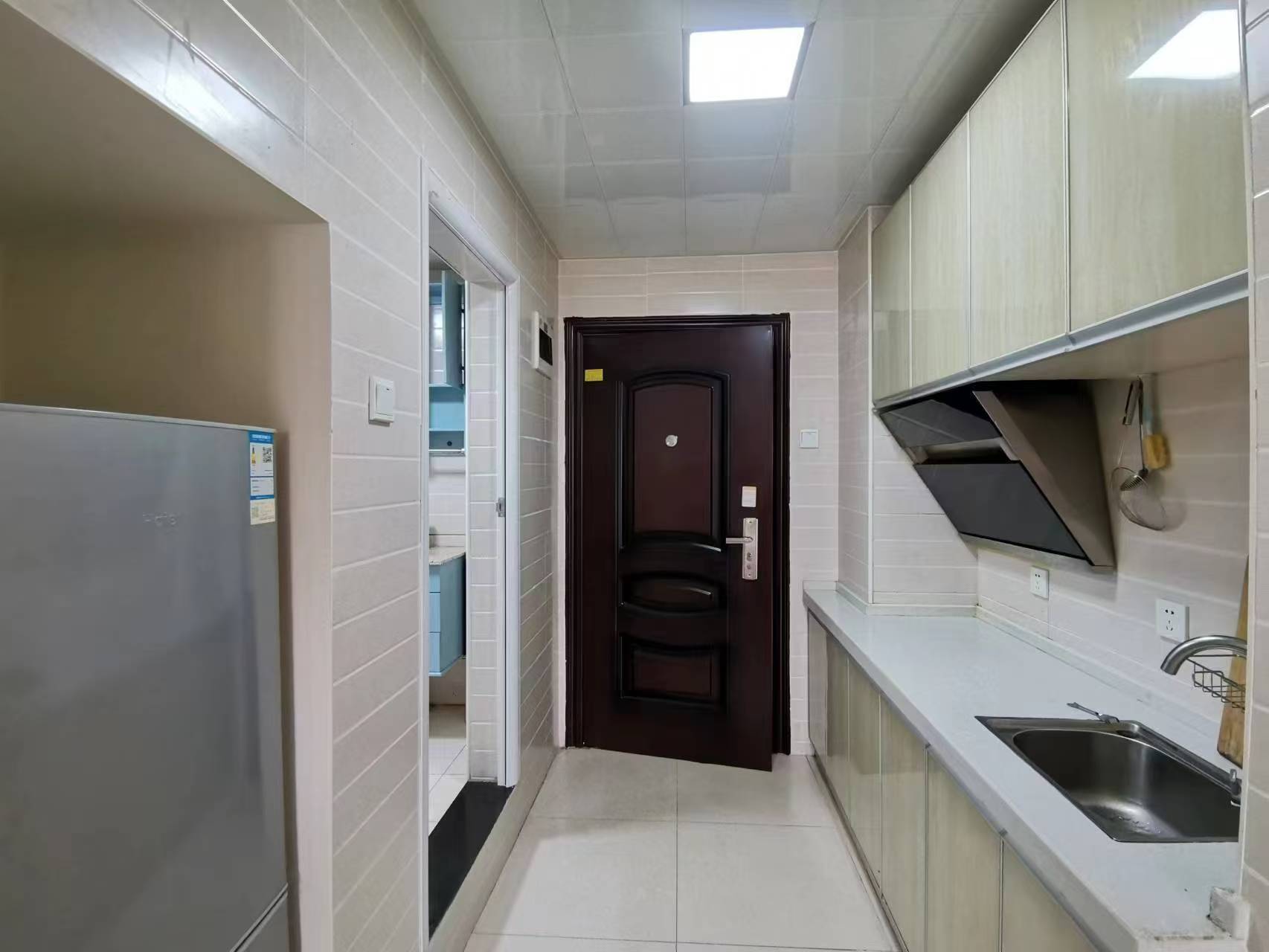 五矿紫湖香醍 1室1厅1卫 900.0元/月 五矿紫湖香醍 1室1厅1卫 900.0元/月室内图