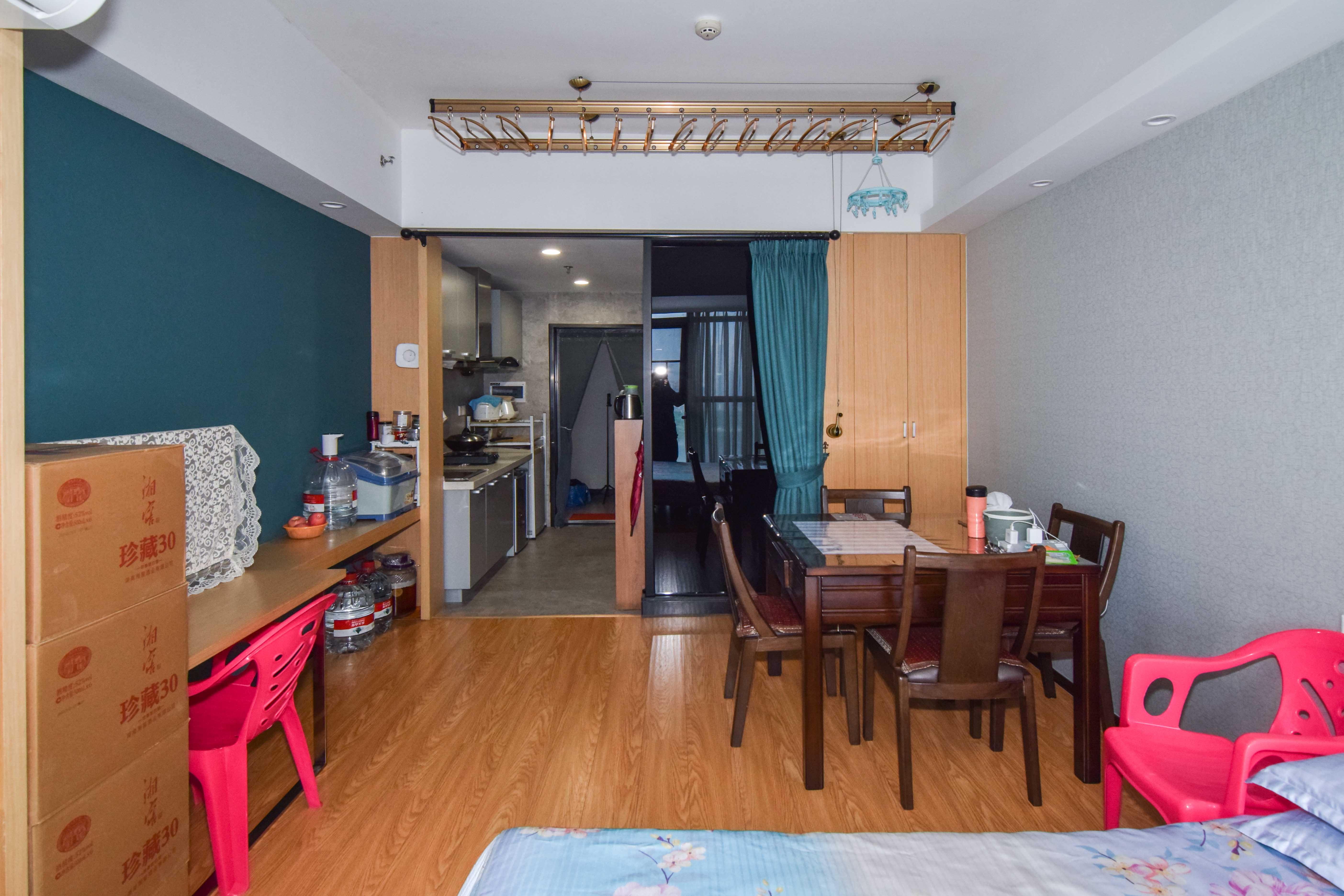 紫鑫御湖湾  1室1厅1卫    25.8万 紫鑫御湖湾  1室1厅1卫    25.8万