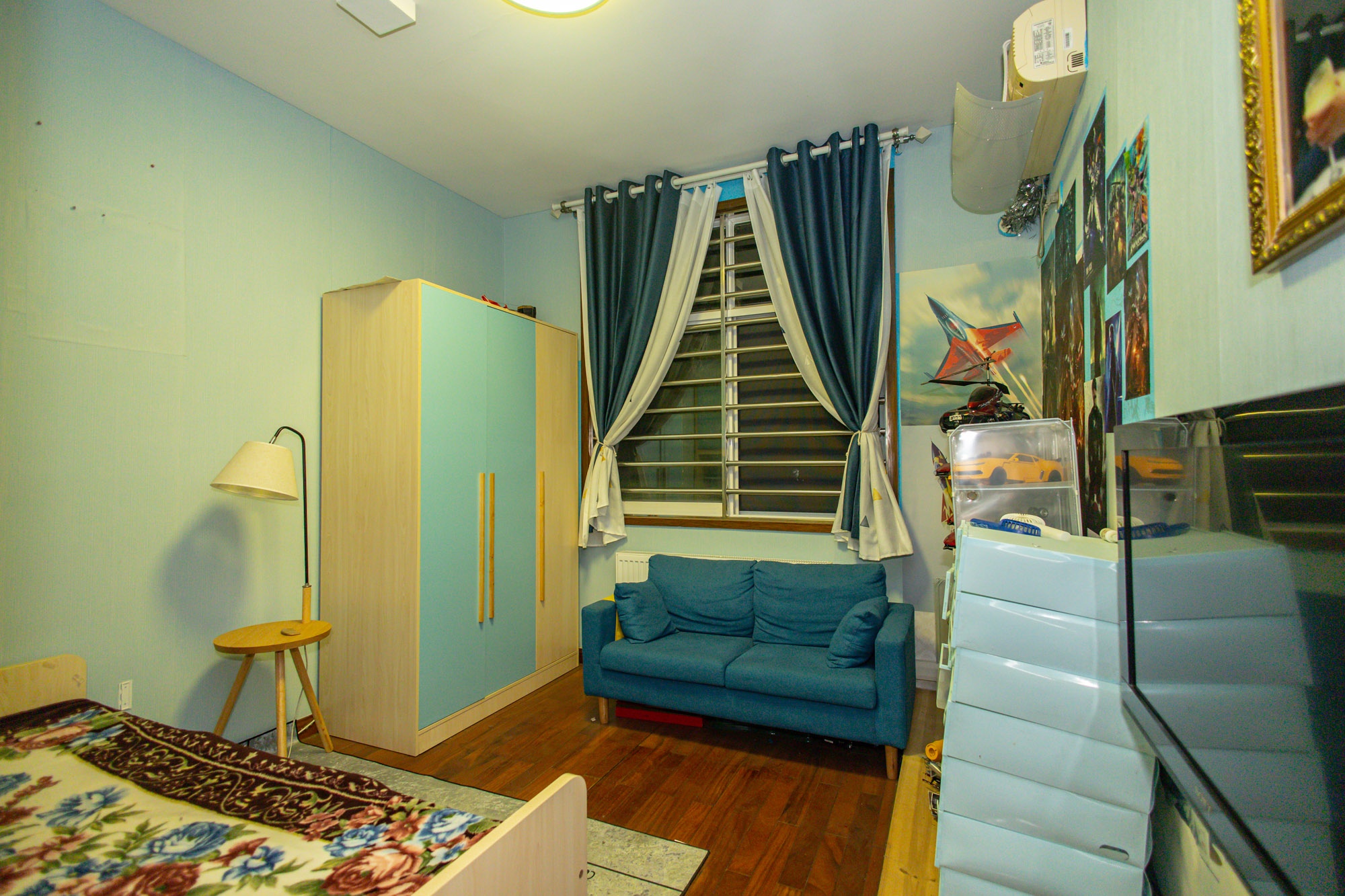 山水人家一二期 4室2厅2卫 95.0万 山水人家一二期 4室2厅2卫 95.0万卧室