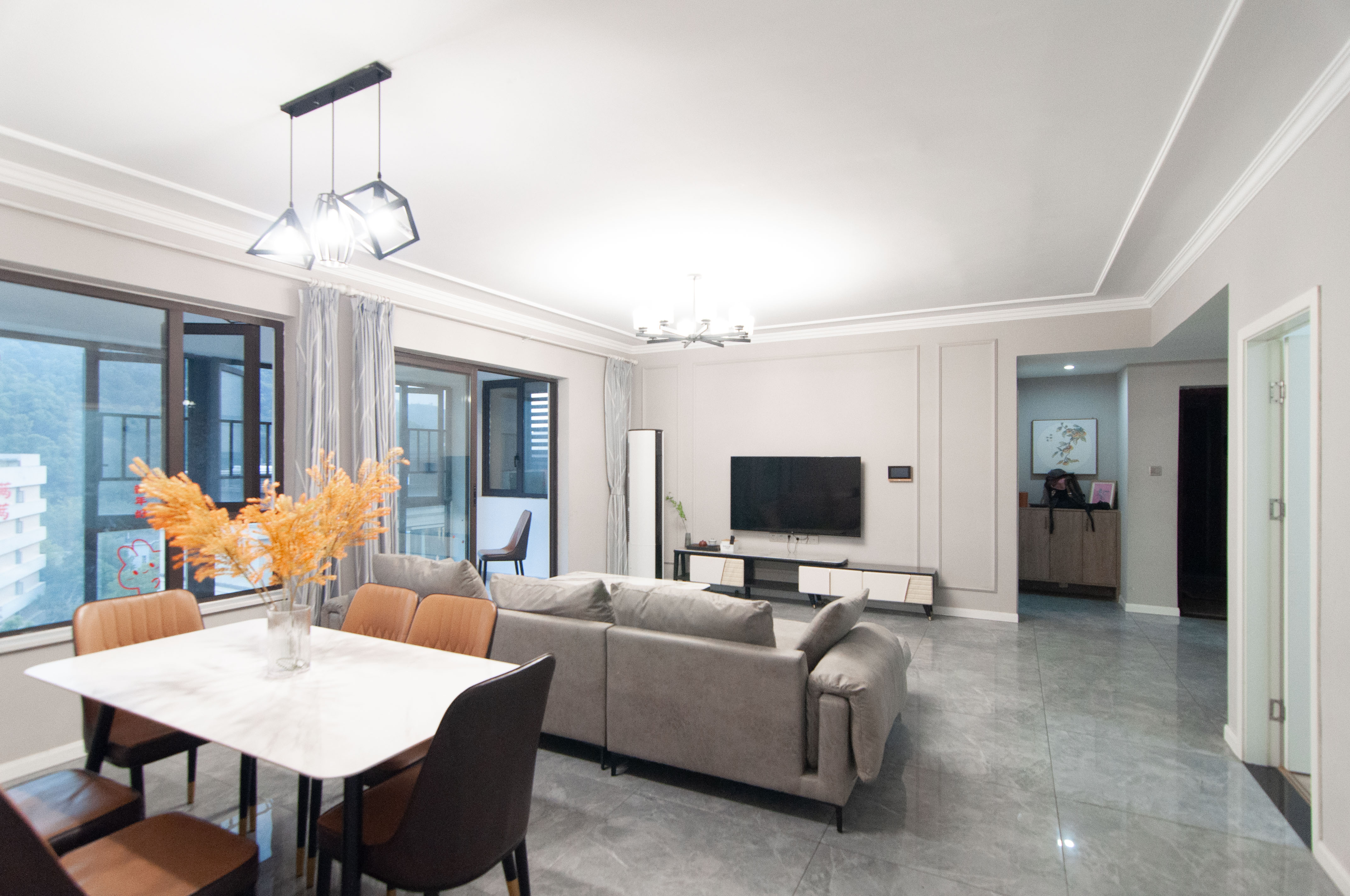 梅溪正荣府 4室2厅2卫 225.0万 梅溪正荣府 4室2厅2卫 225.0万客厅