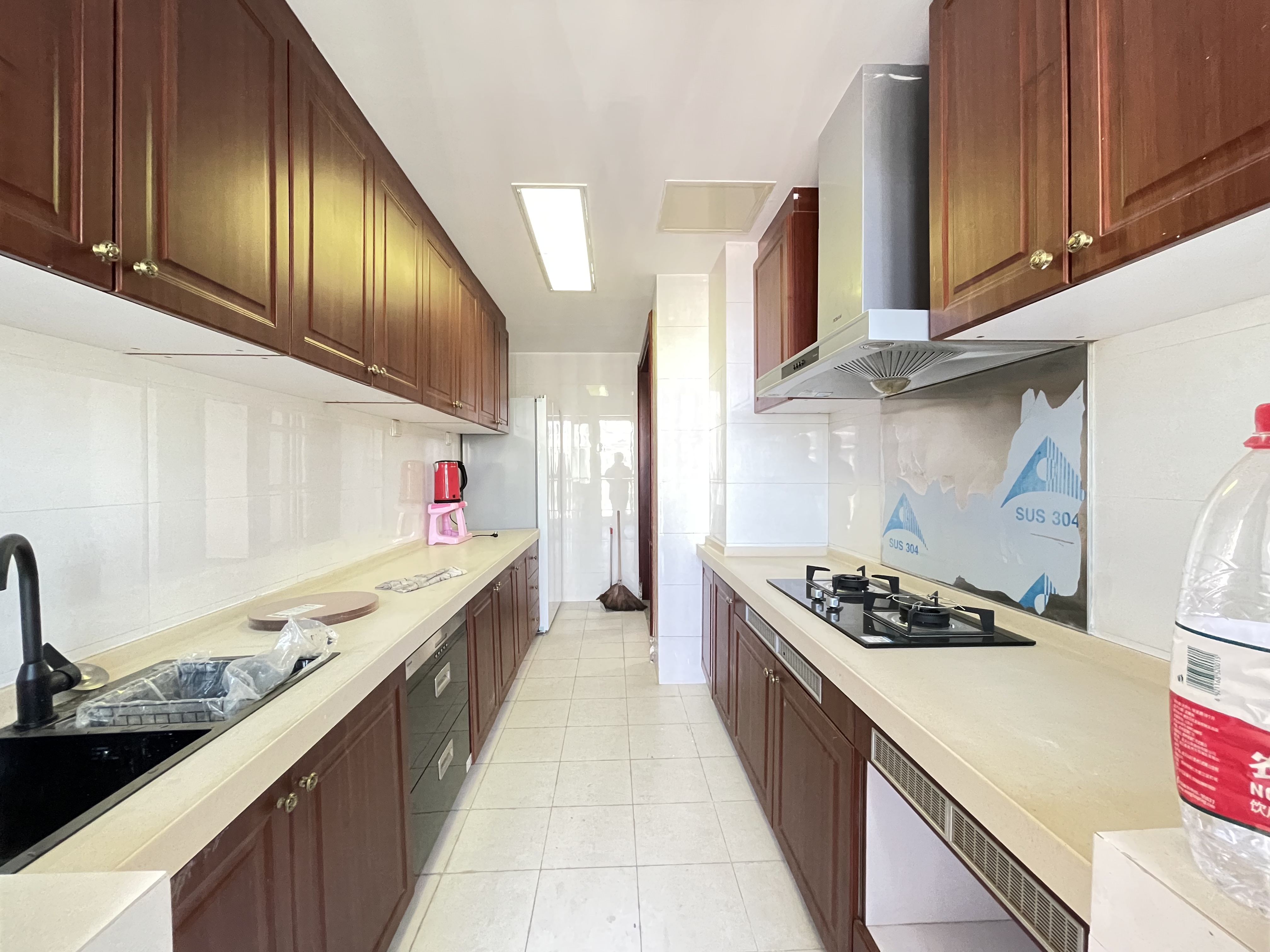 恒大名都  4室2厅2卫    3000.0元/月 恒大名都  4室2厅2卫    3000.0元/月室内图