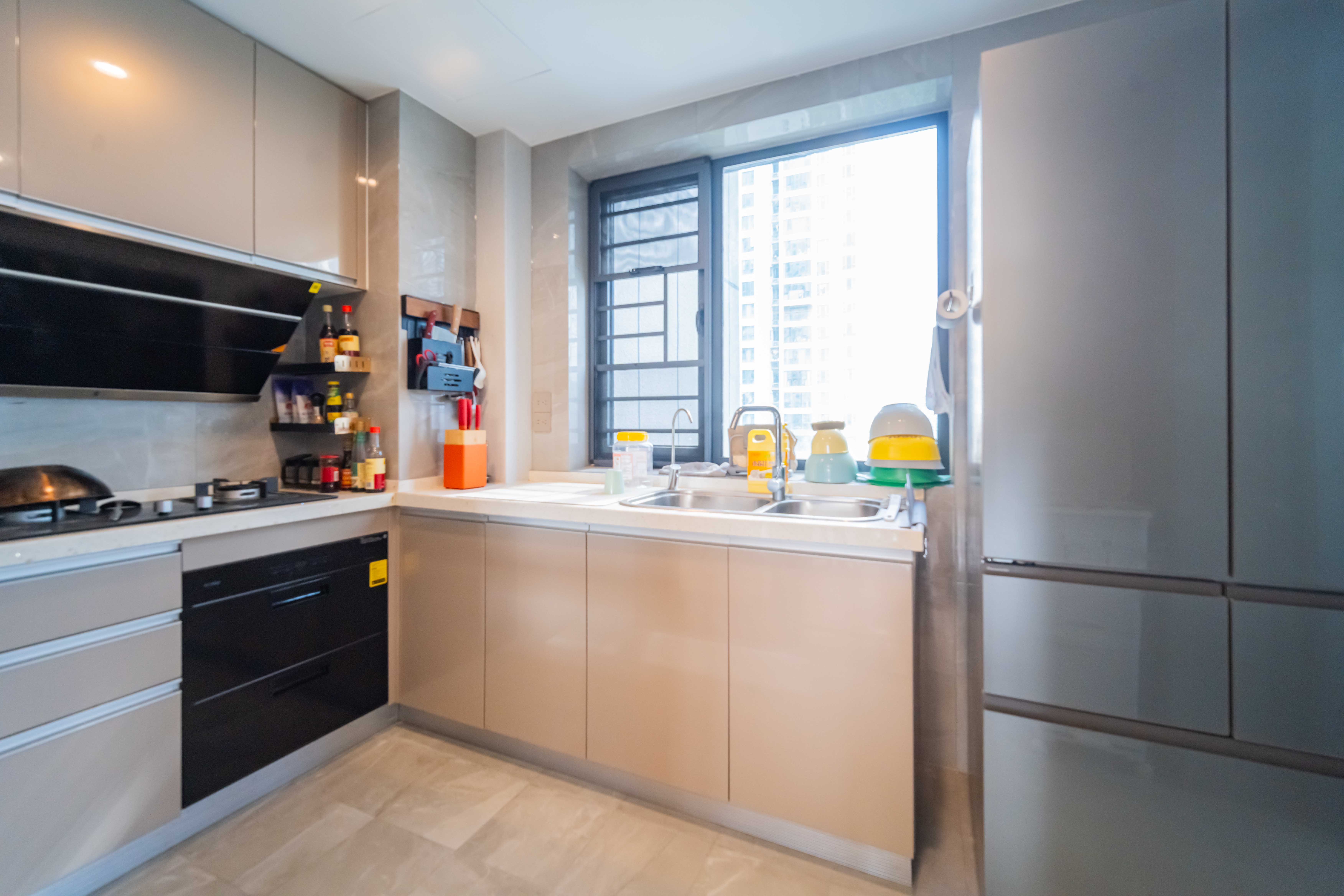 绿地长沙城际空间站(绿地新里佳苑) 5室2厅2卫 238.0万 绿地长沙城际空间站(绿地新里佳苑) 5室2厅2卫 238.0万其他