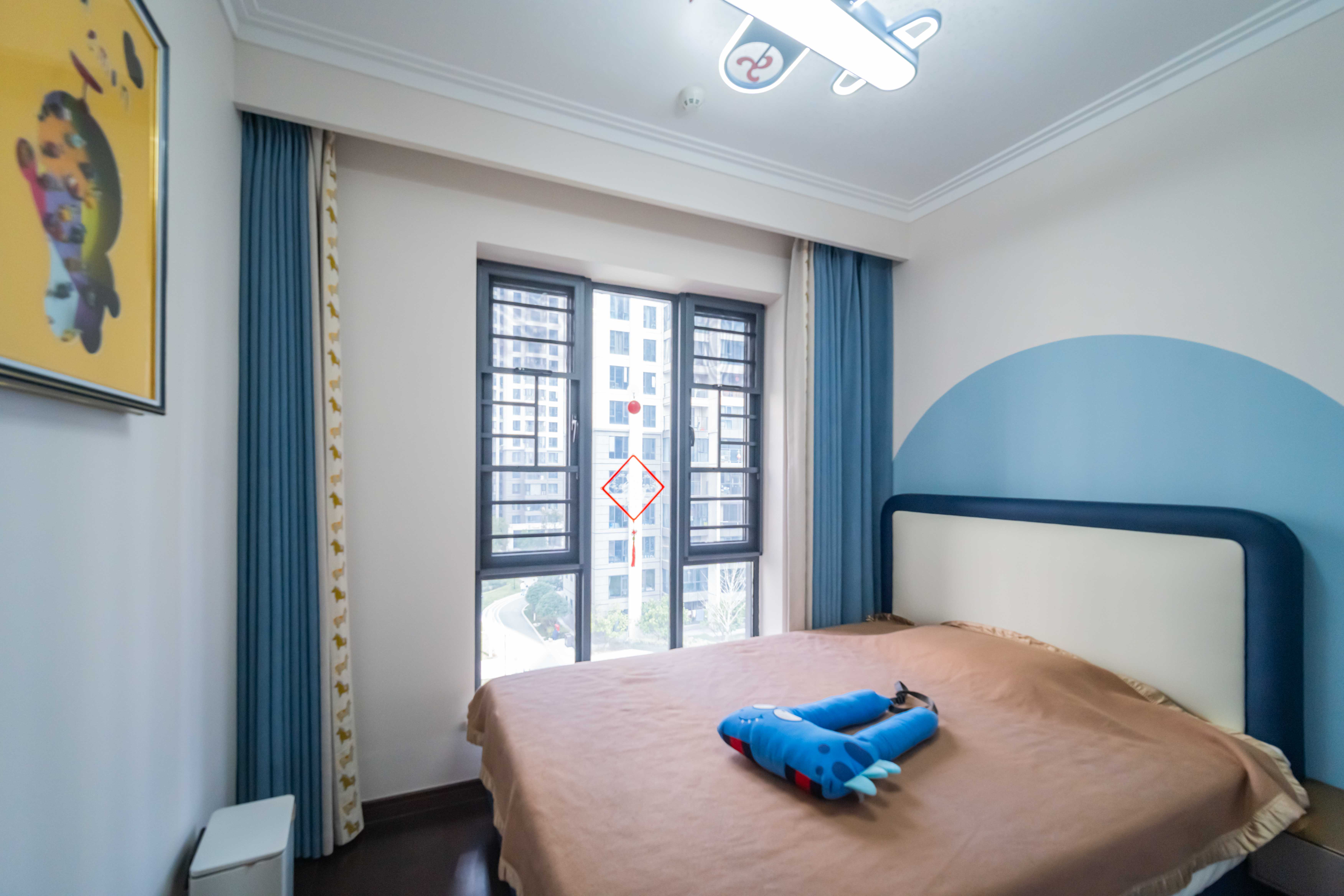 绿地长沙城际空间站(绿地新里佳苑) 5室2厅2卫 238.0万 绿地长沙城际空间站(绿地新里佳苑) 5室2厅2卫 238.0万卧室