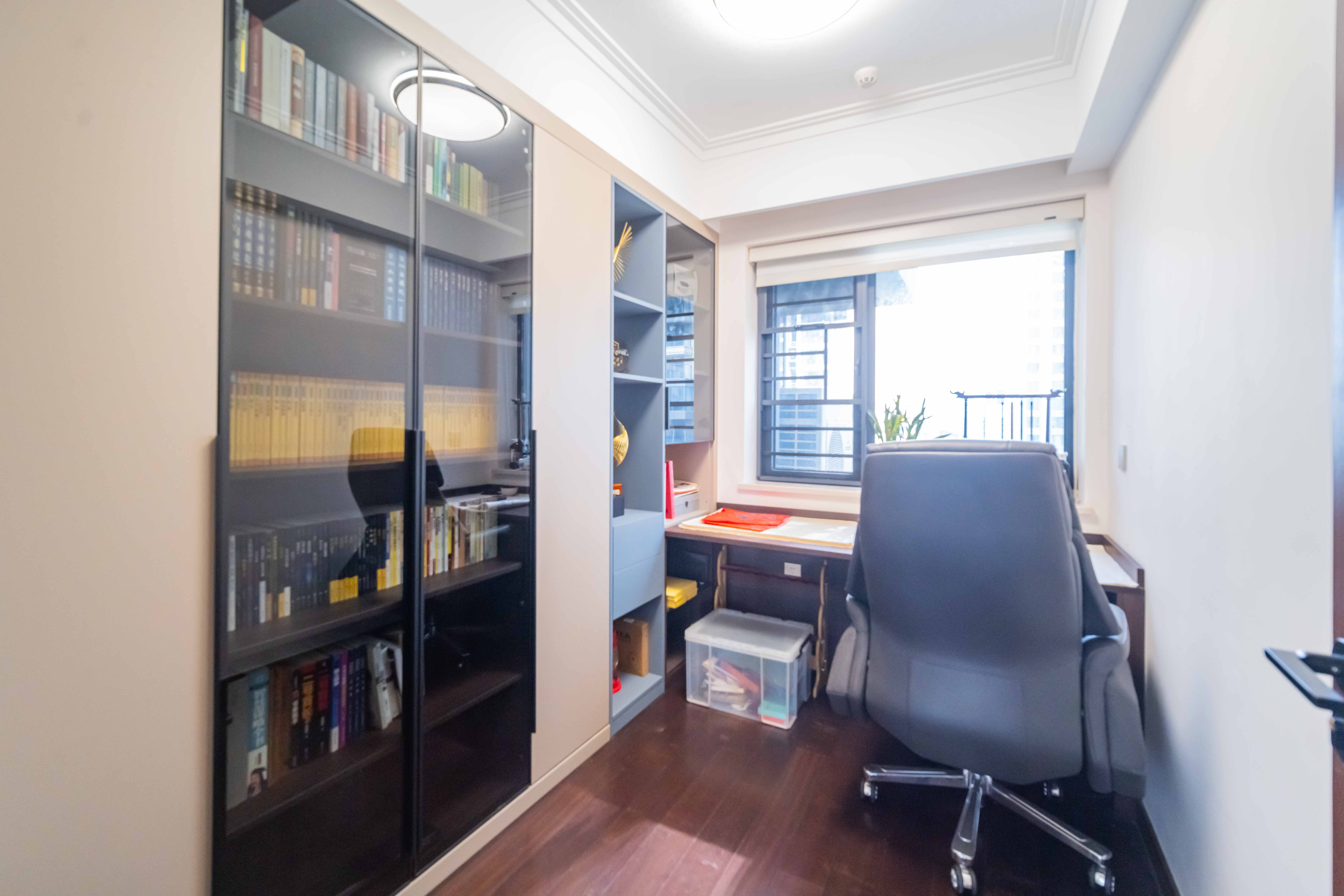 绿地长沙城际空间站(绿地新里佳苑) 5室2厅2卫 238.0万 绿地长沙城际空间站(绿地新里佳苑) 5室2厅2卫 238.0万卧室