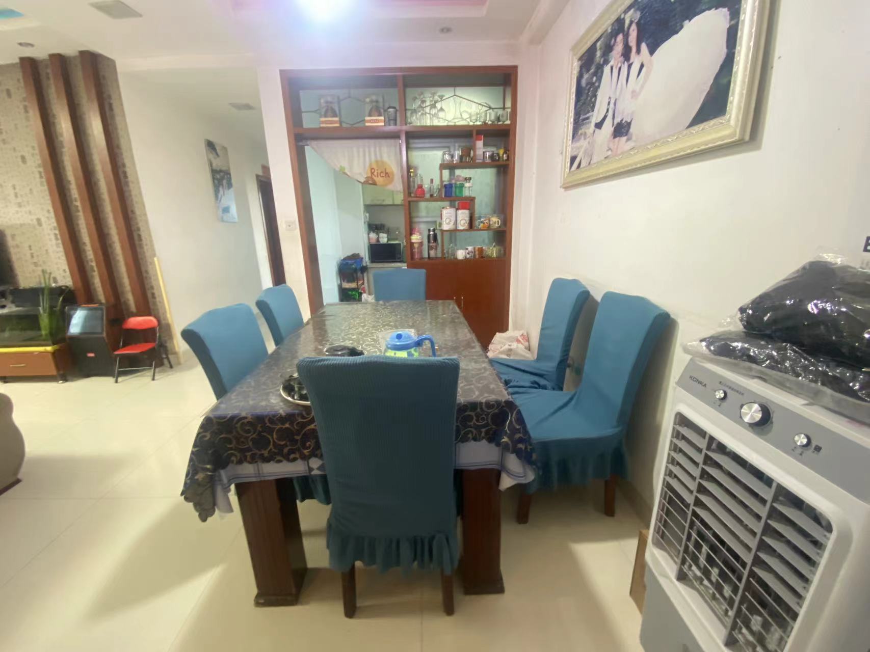 城南星座 4室2厅2卫 56.0万 城南星座 4室2厅2卫 56.0万室内图