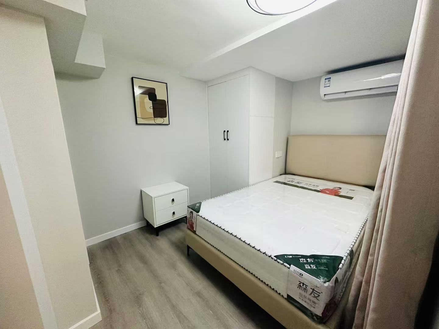 万科紫台  2室1厅1卫   2800.00元/月室内图