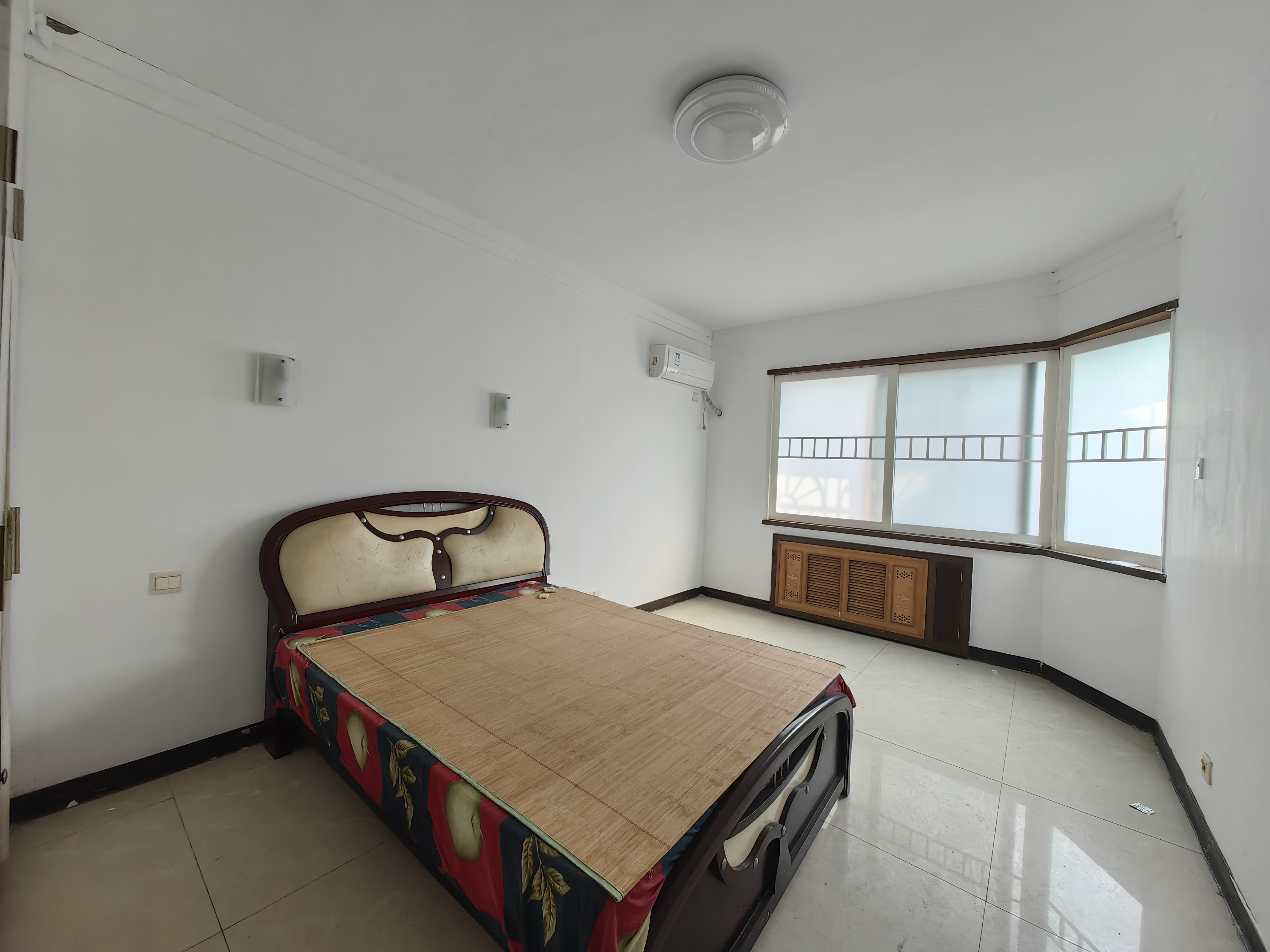 株洲华苑小区 2室1厅1卫 1200.0元/月 株洲华苑小区 2室1厅1卫 1200.0元/月室内图