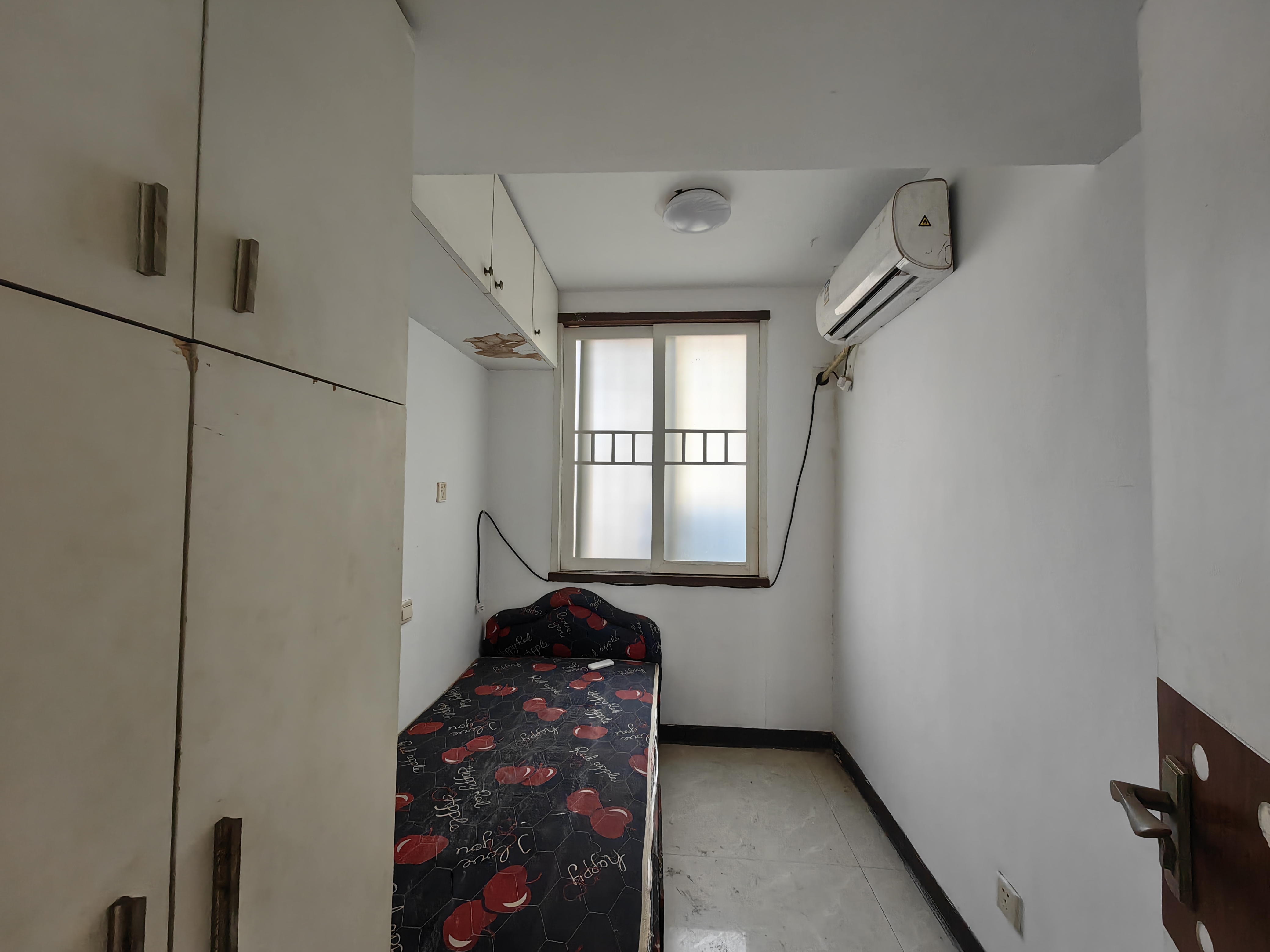 株洲华苑小区 2室1厅1卫 1200.0元/月 株洲华苑小区 2室1厅1卫 1200.0元/月室内图