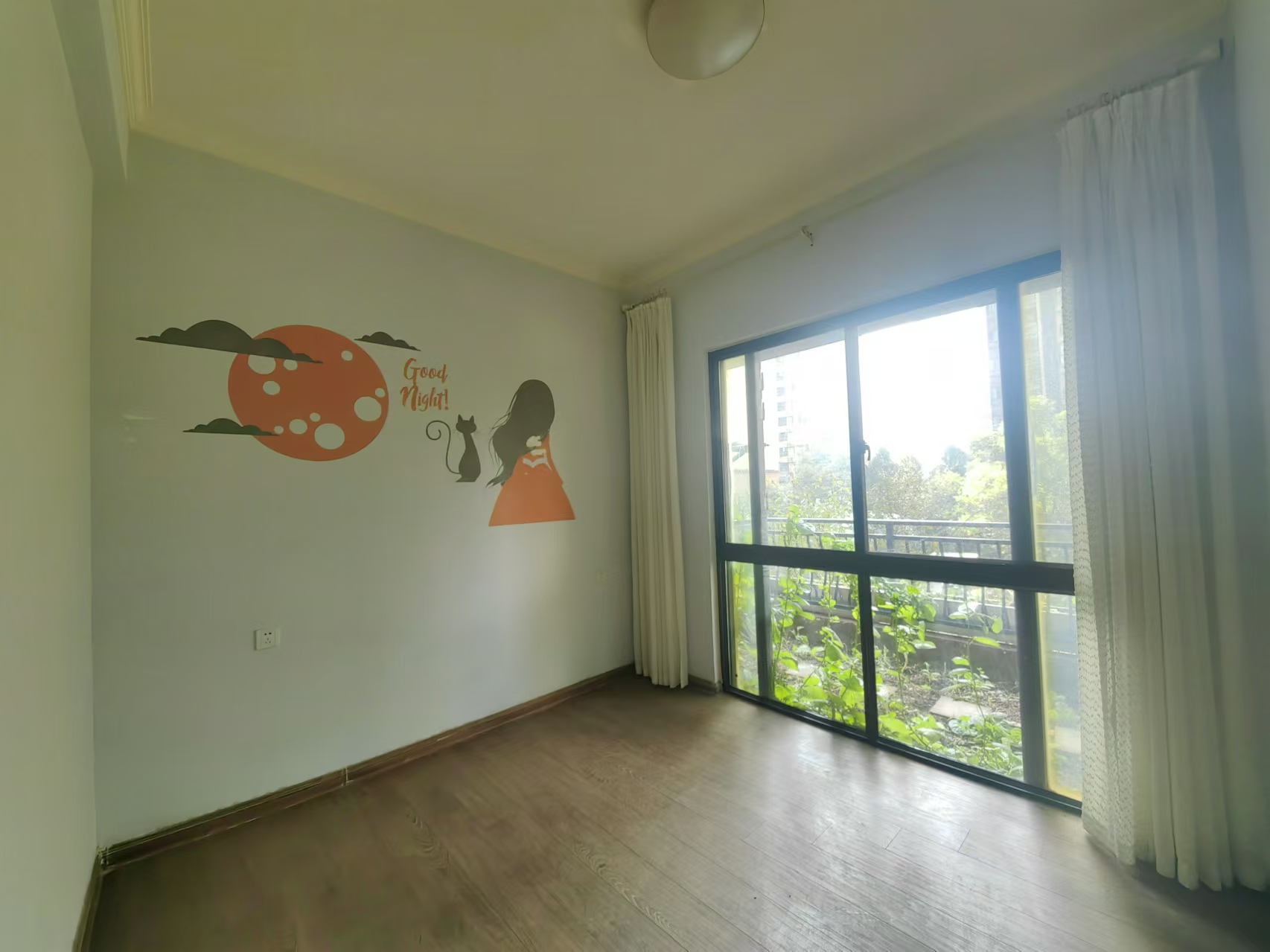 碧桂园 3室2厅2卫 2400.0元/月 碧桂园 3室2厅2卫 2400.0元/月室内图