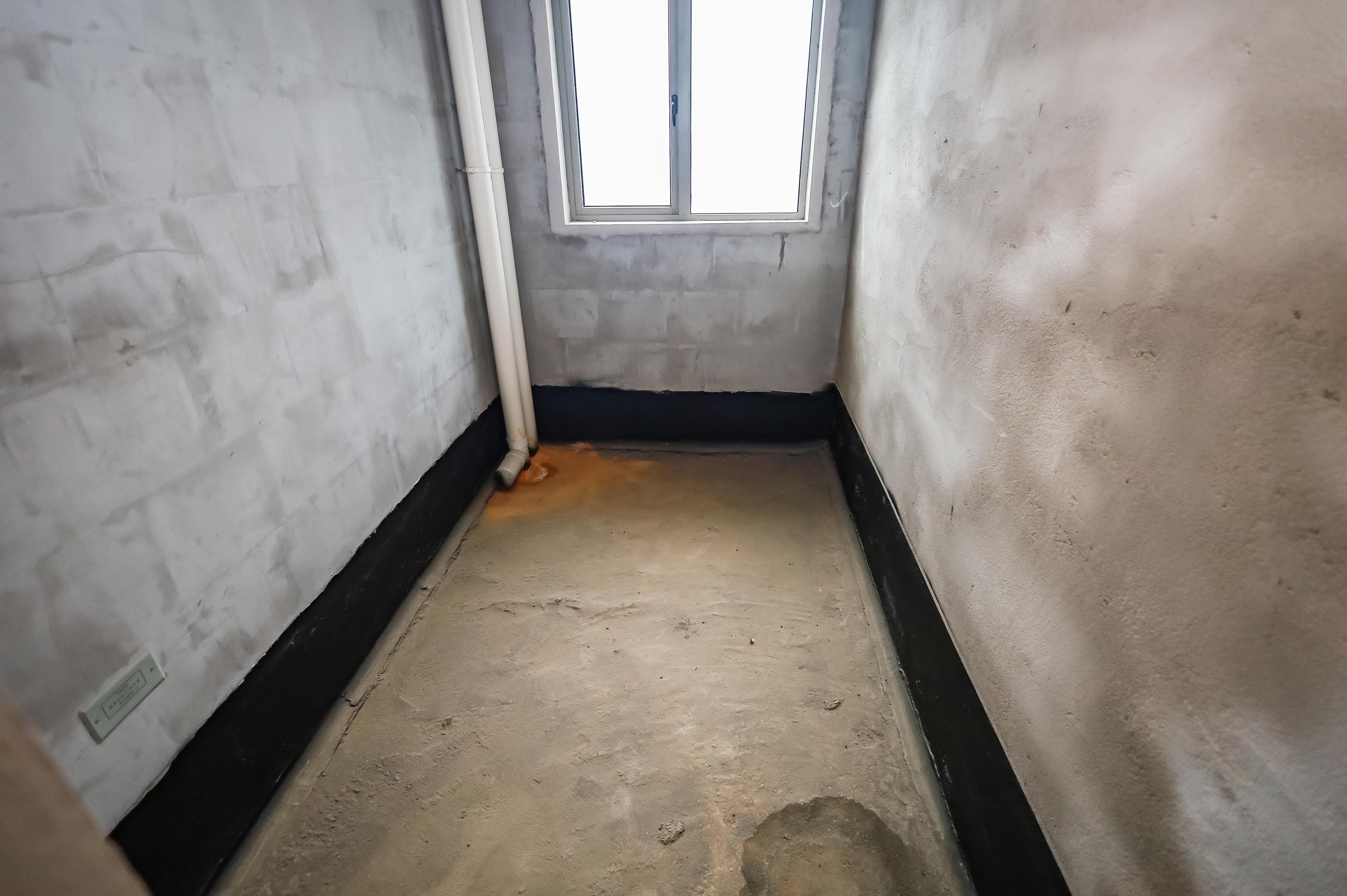 万象府台  3室2厅2卫   279.50万卫生间