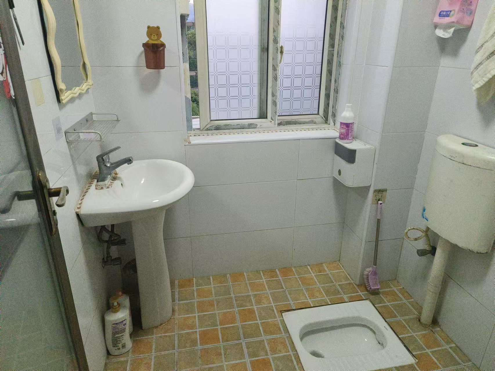 金牛小区 2室1厅1卫 1200.0元/月 金牛小区 2室1厅1卫 1200.0元/月室内图