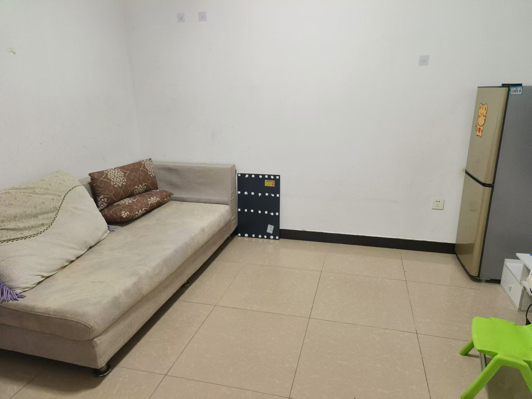 金牛小区 2室1厅1卫 1200.0元/月 金牛小区 2室1厅1卫 1200.0元/月室内图