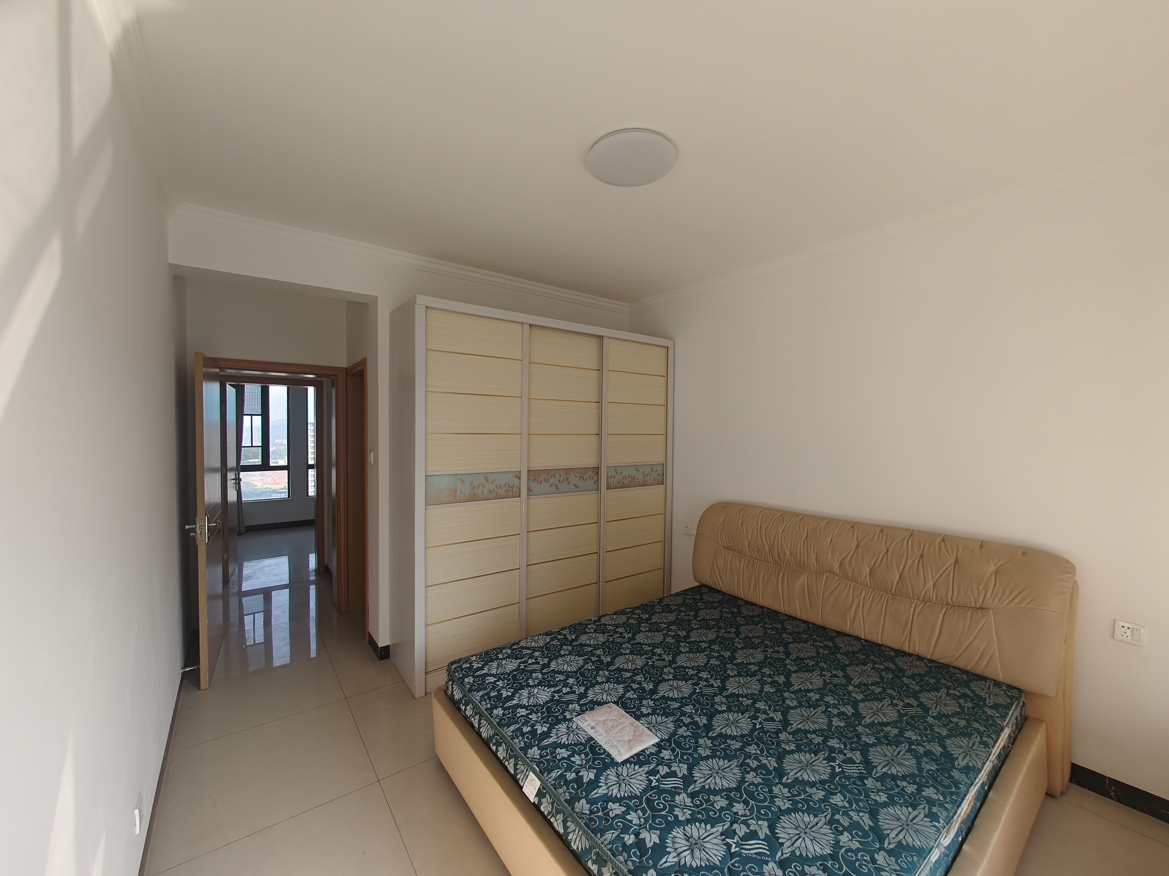 湘银星城 3室2厅1卫 1800.0元/月 湘银星城 3室2厅1卫 1800.0元/月室内图