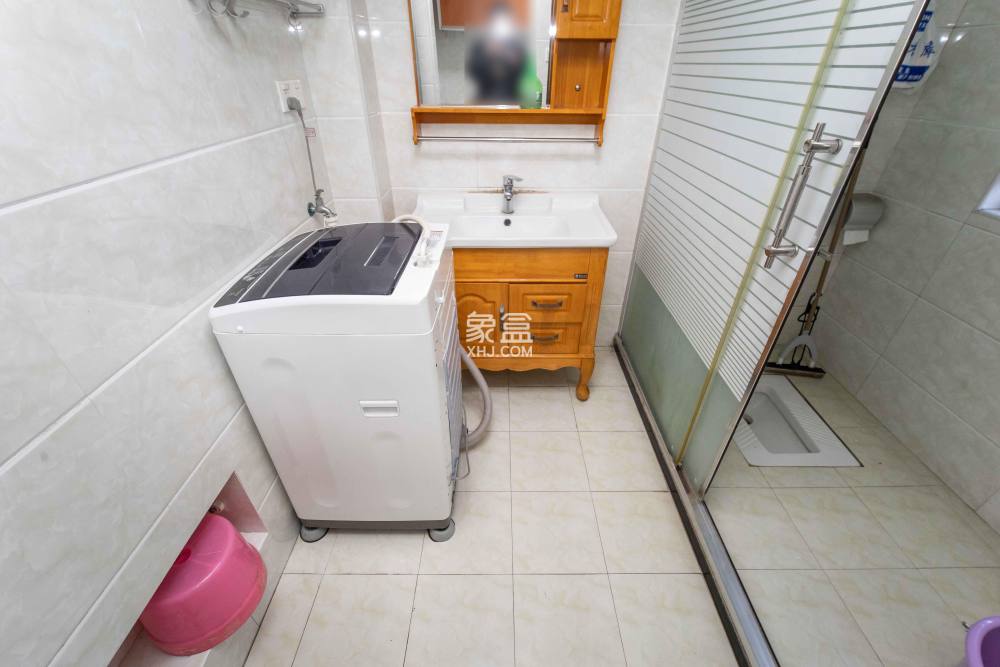 荷花園華南航空油料宿舍  3室2廳1衛(wèi)   80.00萬