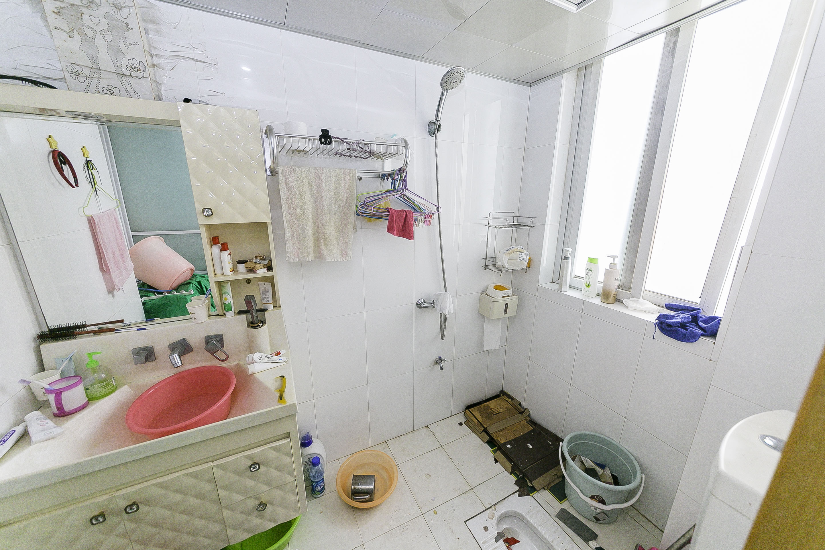 上林国际 2室2厅1卫 58.0万 上林国际 2室2厅1卫 58.0万卫生间