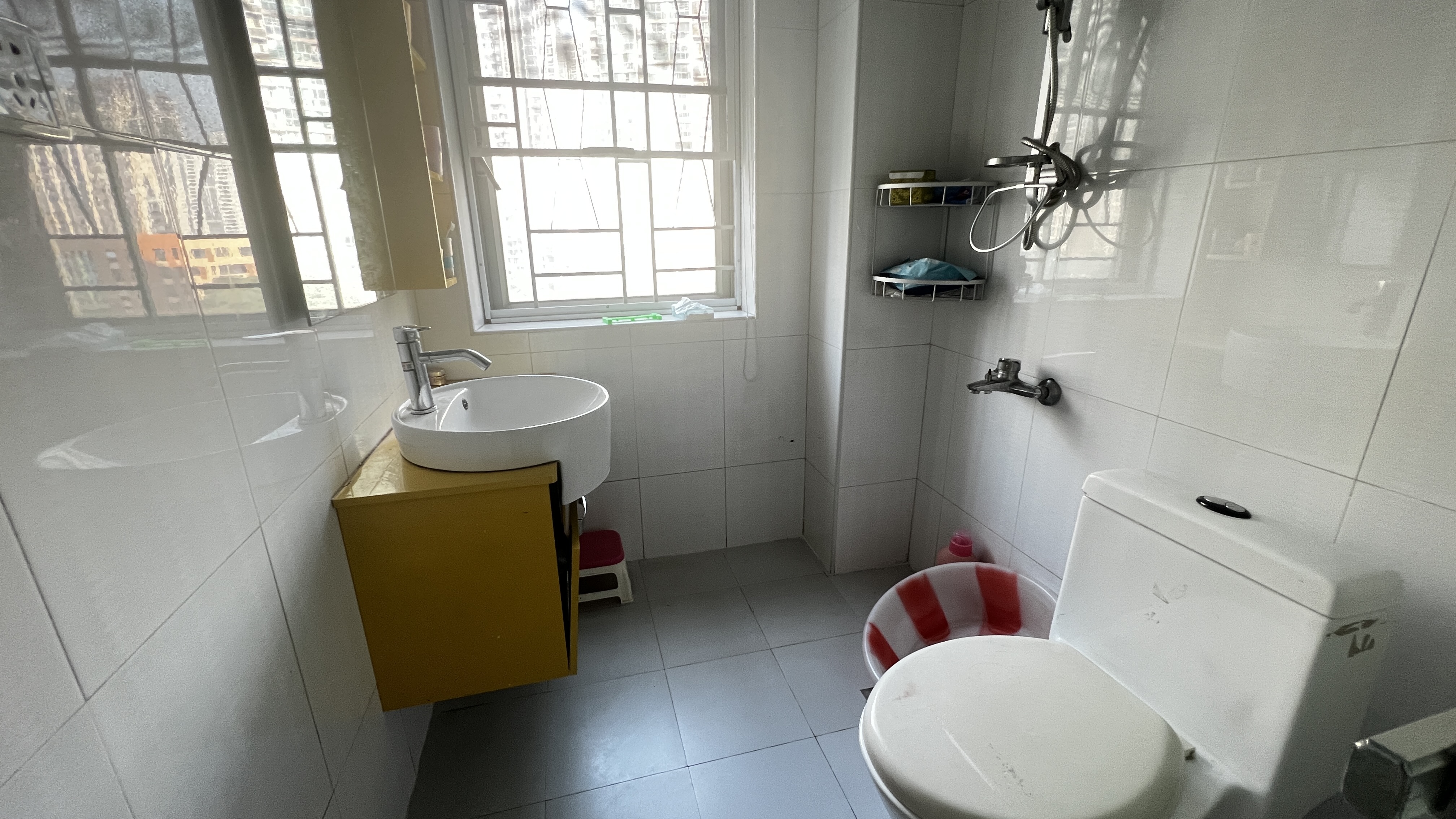 新城新世界一二三期 4室2厅2卫 4000.0元/月 新城新世界一二三期 4室2厅2卫 4000.0元/月室内图