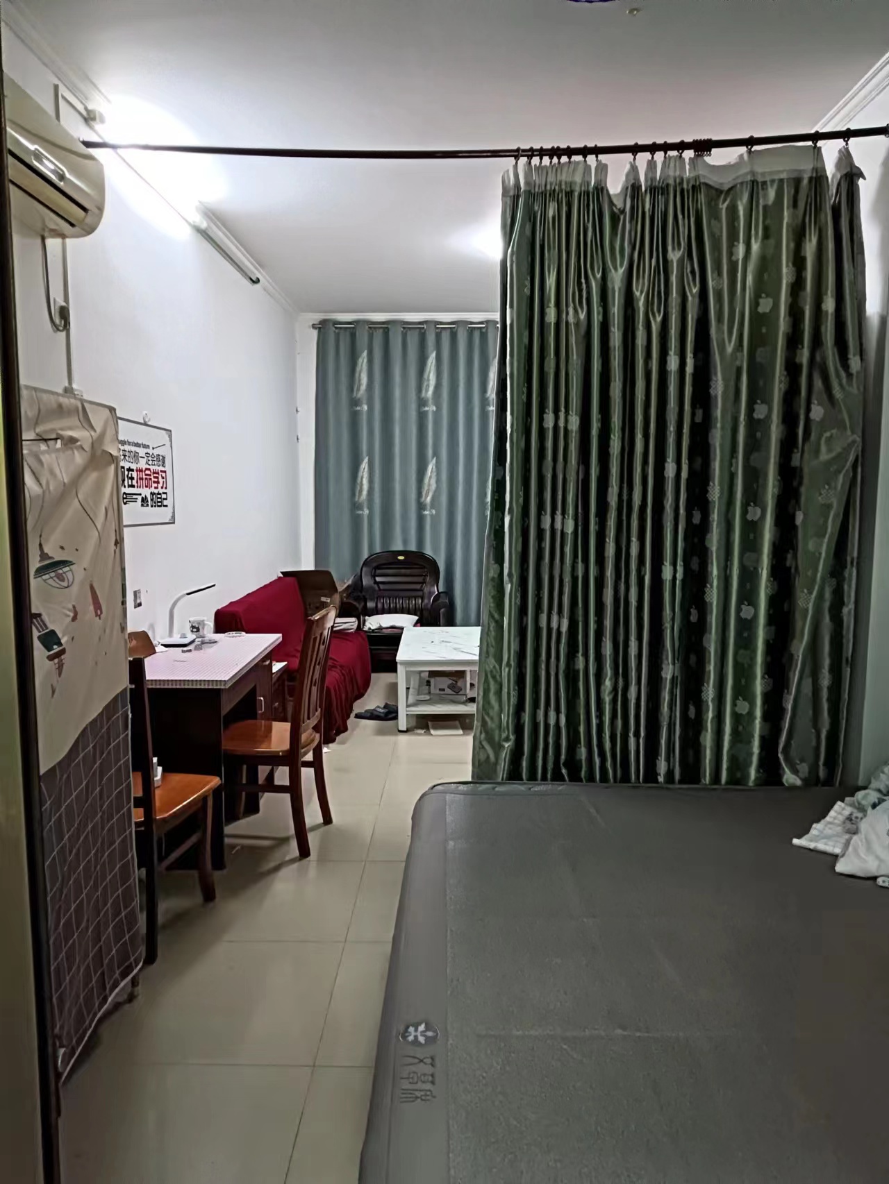 警察公寓 1室1厅1卫 50.0万 警察公寓 1室1厅1卫 50.0万室内图