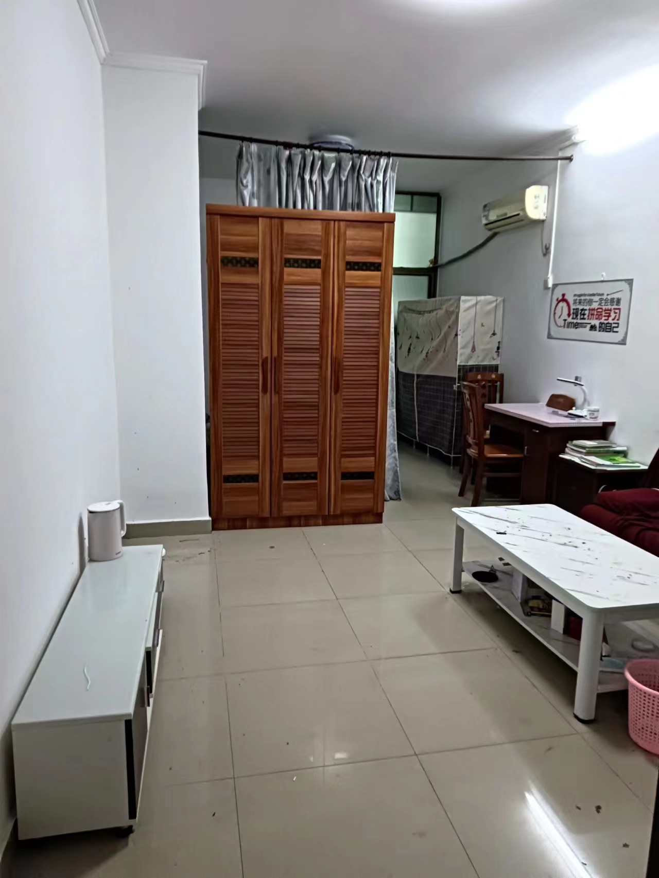 警察公寓 1室1厅1卫 50.0万 警察公寓 1室1厅1卫 50.0万室内图