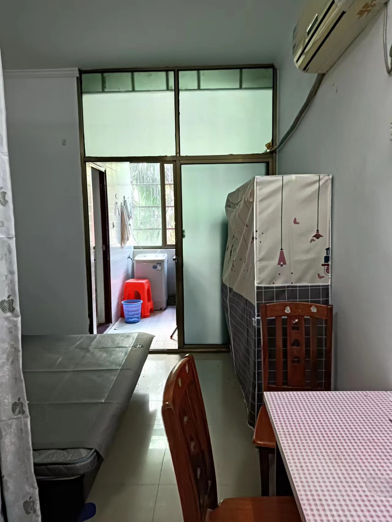 警察公寓 1室1厅1卫 50.0万 警察公寓 1室1厅1卫 50.0万室内图