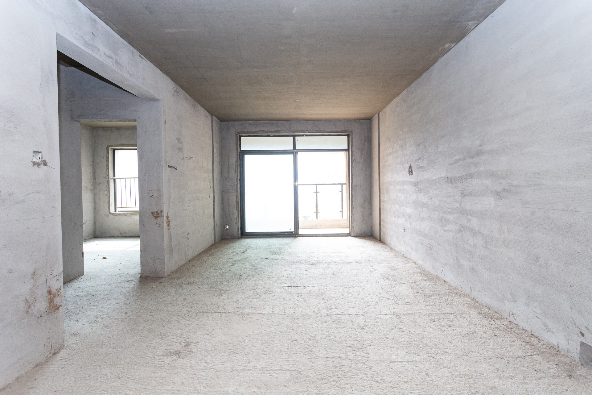 润和又一城 3室2厅1卫 76.0万 润和又一城 3室2厅1卫 76.0万客厅