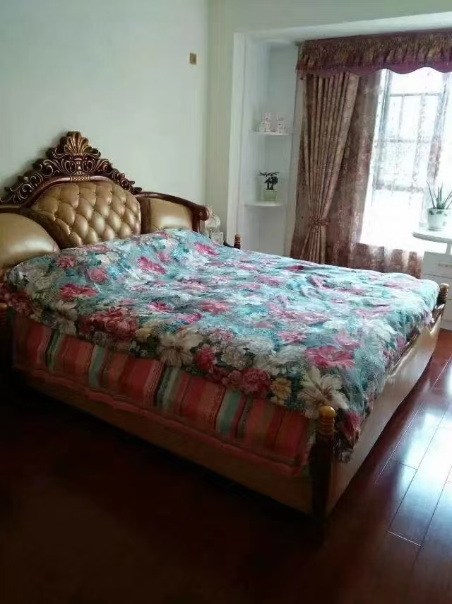 金益紫檀  1室2厅2卫    1800.0元/月 金益紫檀  1室2厅2卫    1800.0元/月室内图