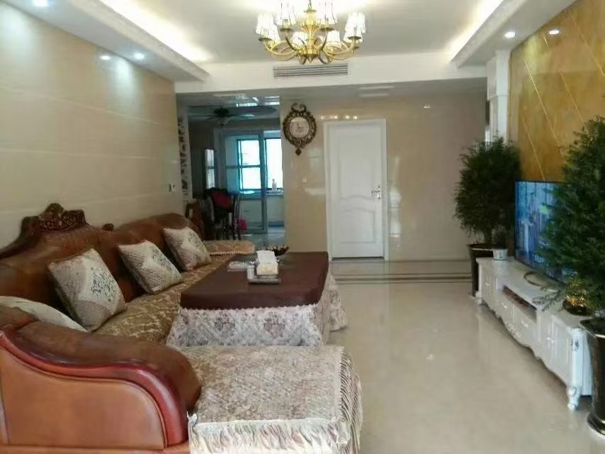 金益紫檀  1室2厅2卫    1800.0元/月 金益紫檀  1室2厅2卫    1800.0元/月室内图