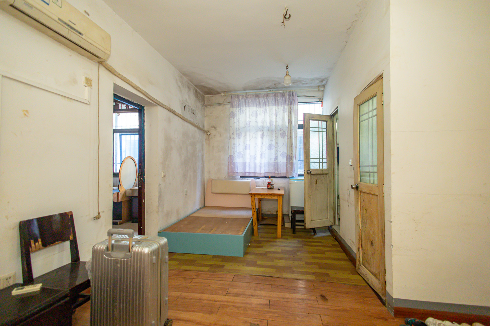 星沙二区  1室1厅1卫   228.00万 星沙二区  1室1厅1卫   228.00万