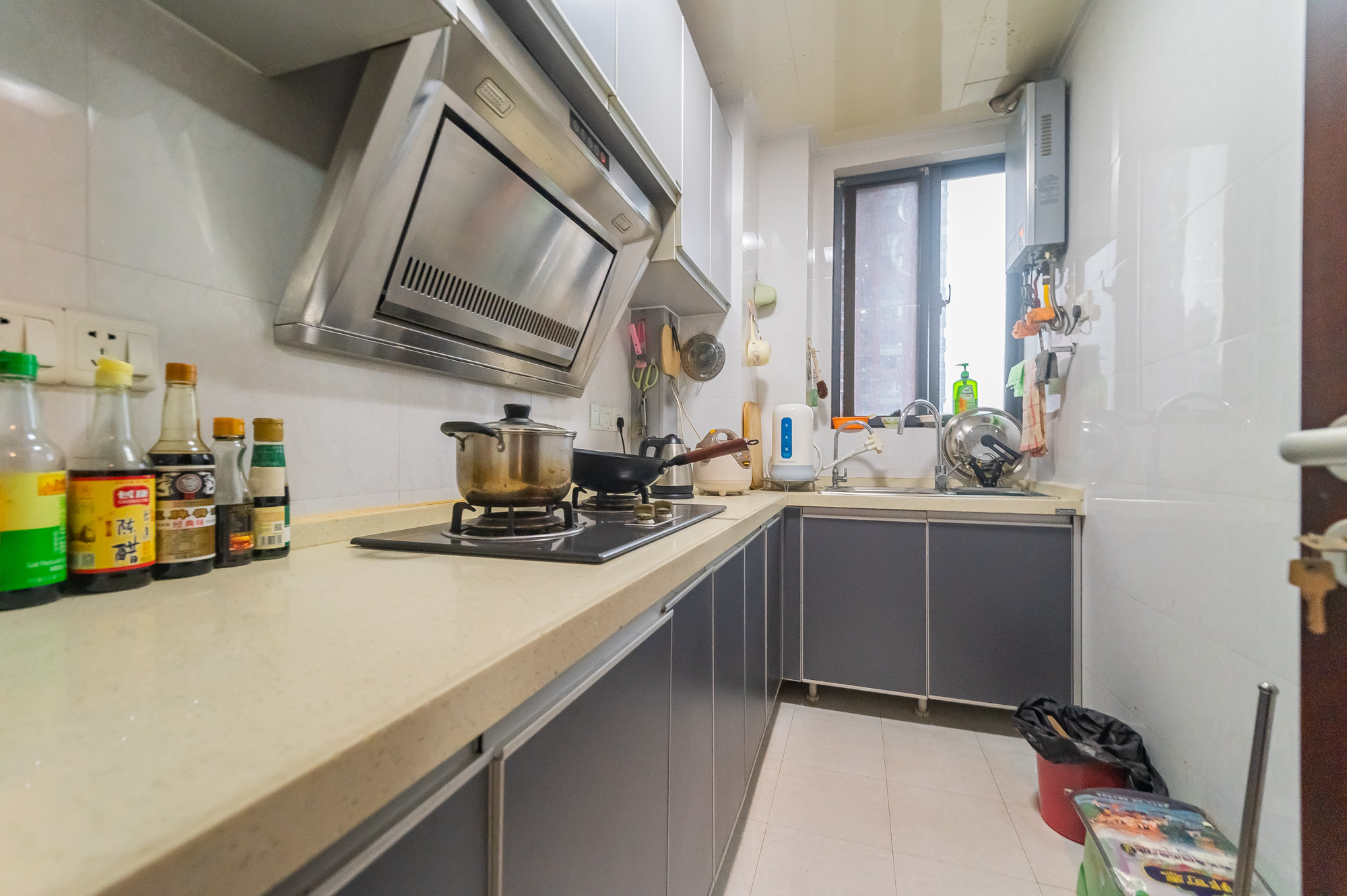 华润凤凰城二期 3室2厅1卫 74.0万 华润凤凰城二期 3室2厅1卫 74.0万厨房