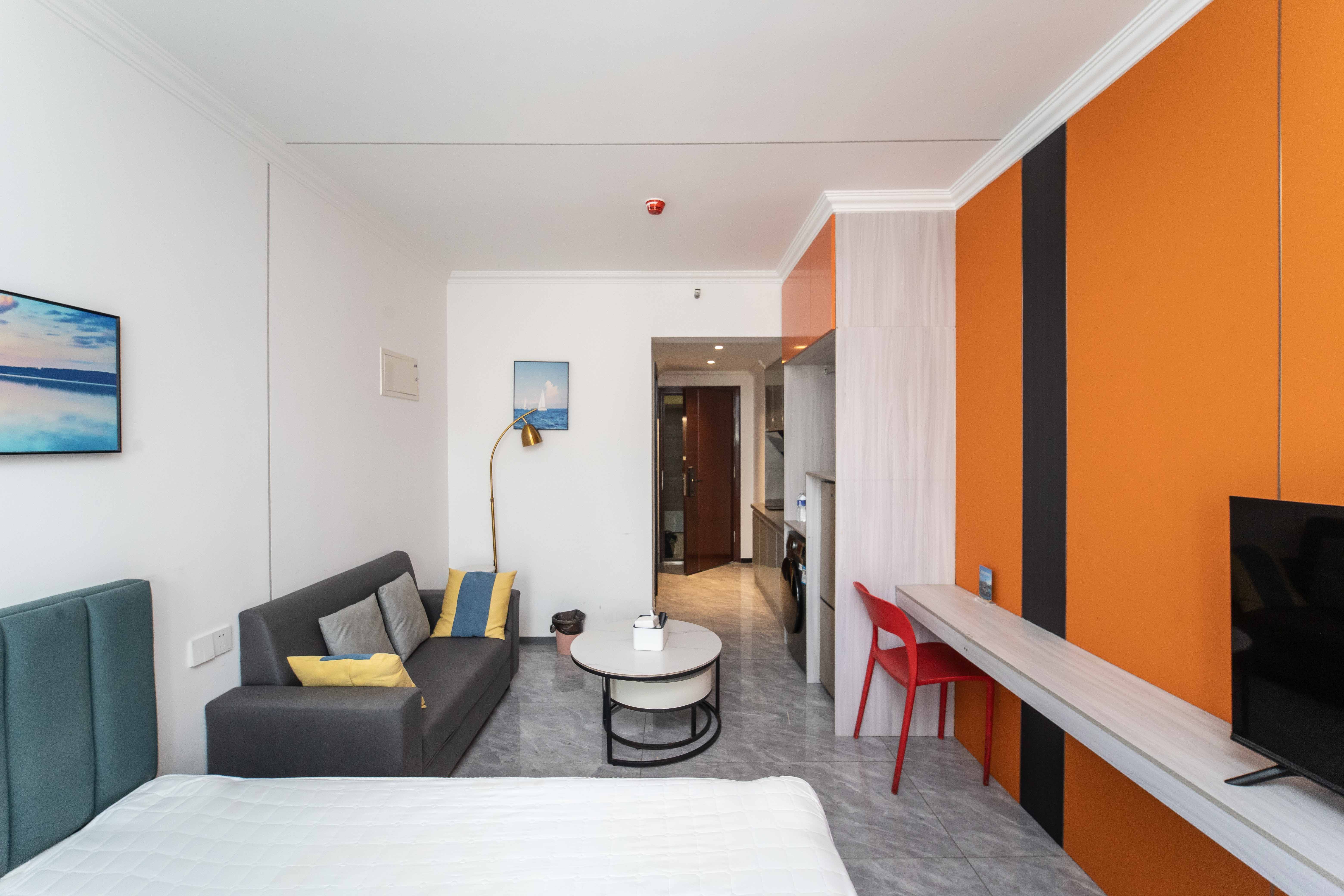 碧桂园城市之光 1室1厅1卫 20.8万 碧桂园城市之光 1室1厅1卫 20.8万客厅