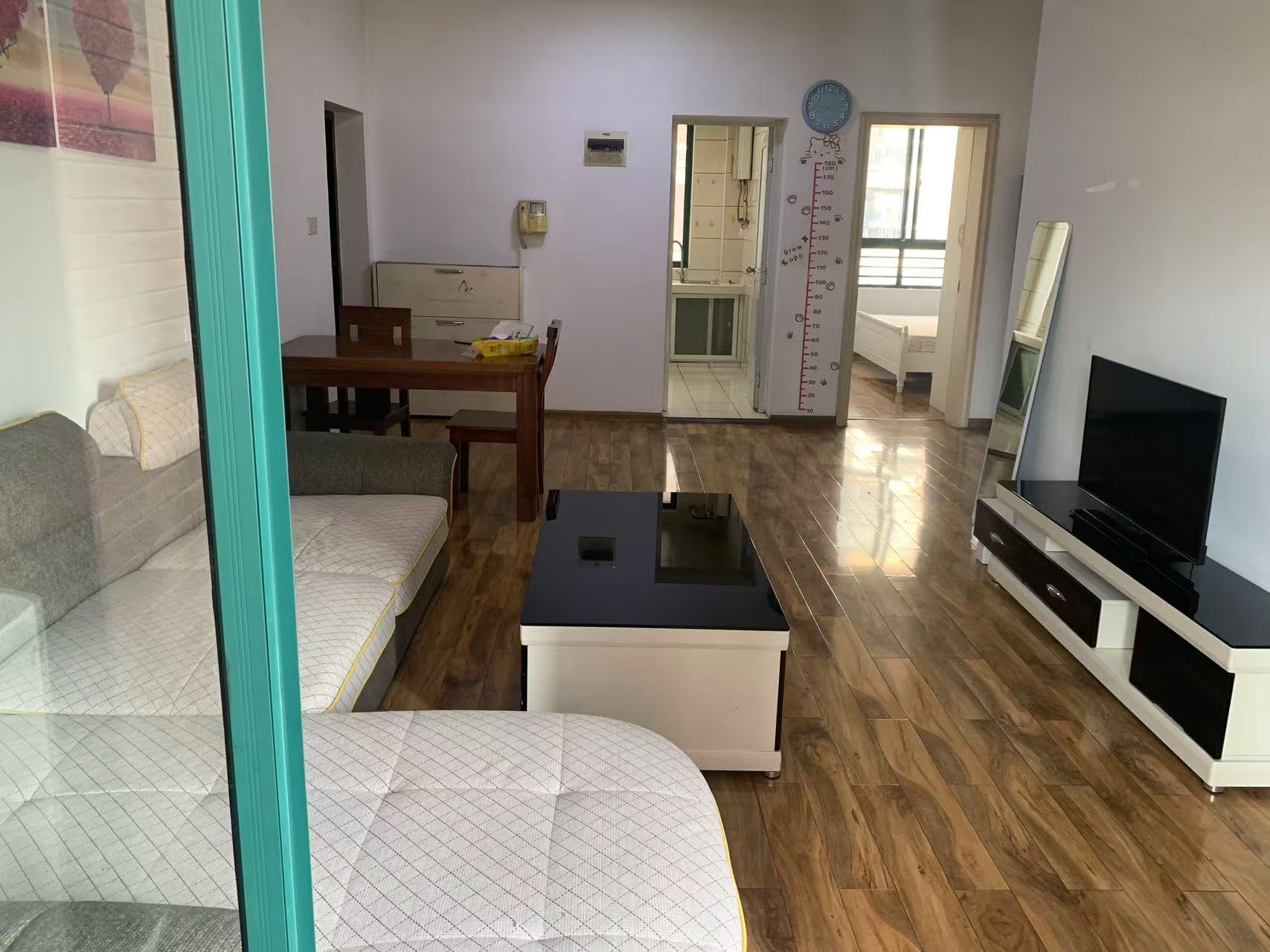 尚格名城花好悦园4期 2室2厅1卫 1600.0元/月 尚格名城花好悦园4期 2室2厅1卫 1600.0元/月室内图