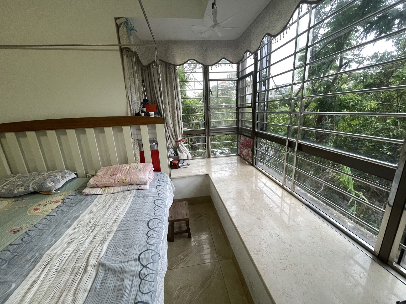 城市海岸二期  2室2厅1卫    214.0万 城市海岸二期  2室2厅1卫    214.0万室内图