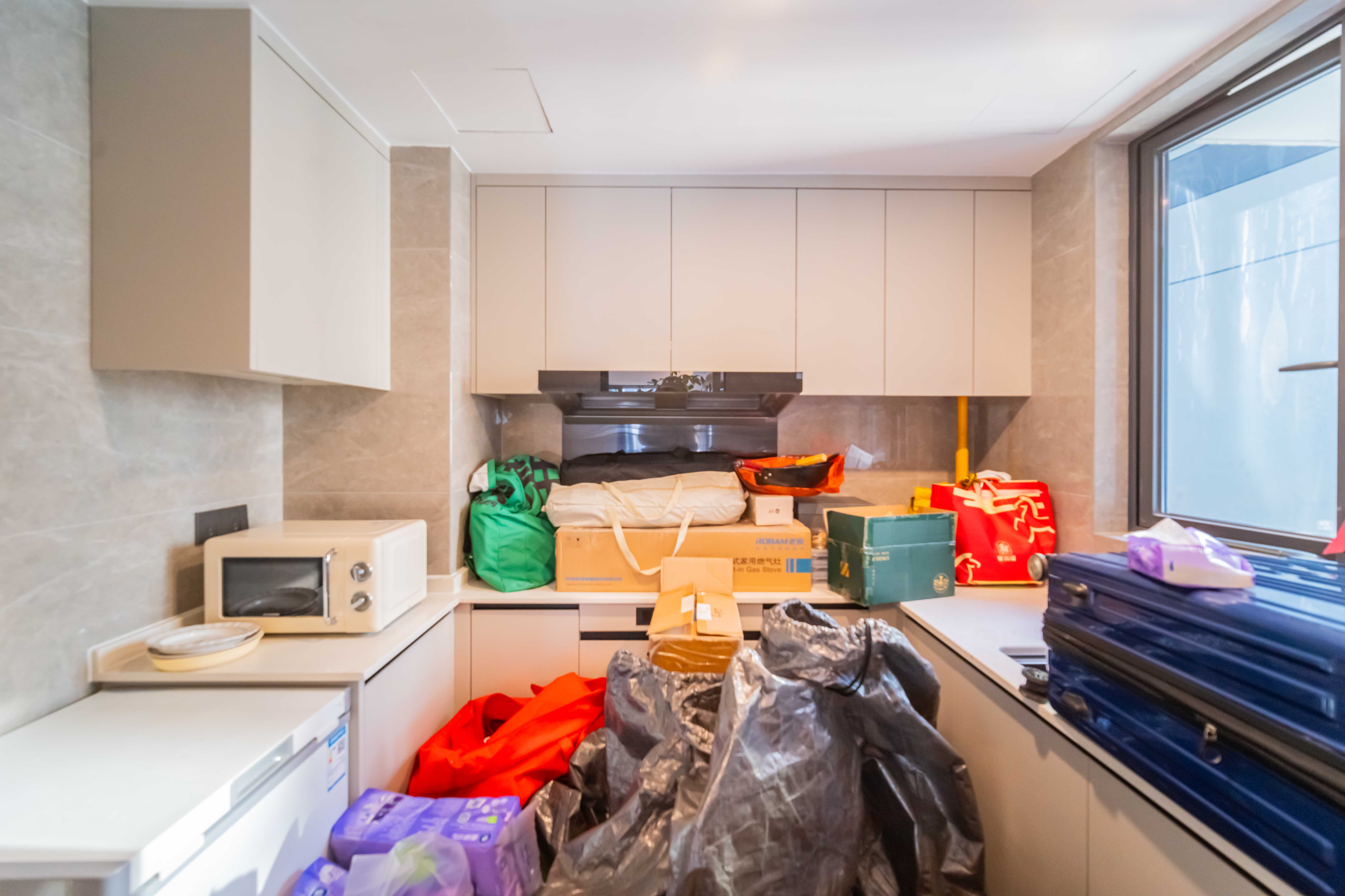 轨道万科悦府 3室2厅2卫 156.0万 轨道万科悦府 3室2厅2卫 156.0万厨房