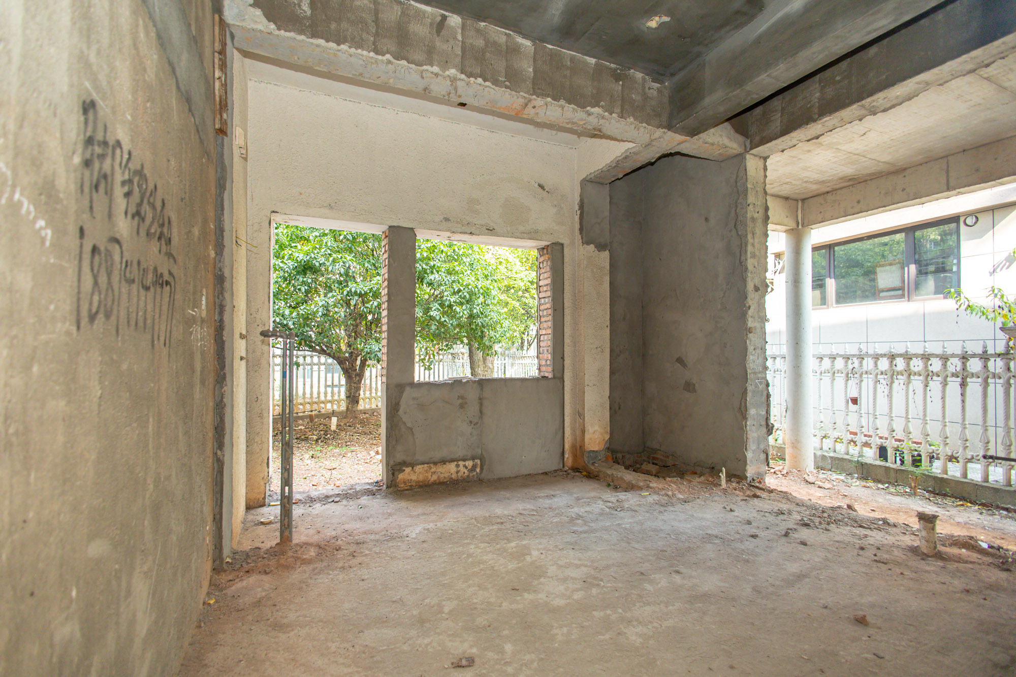 碧桂园威尼斯城  8室3厅6卫    880.0万 碧桂园威尼斯城  8室3厅6卫    880.0万厨房