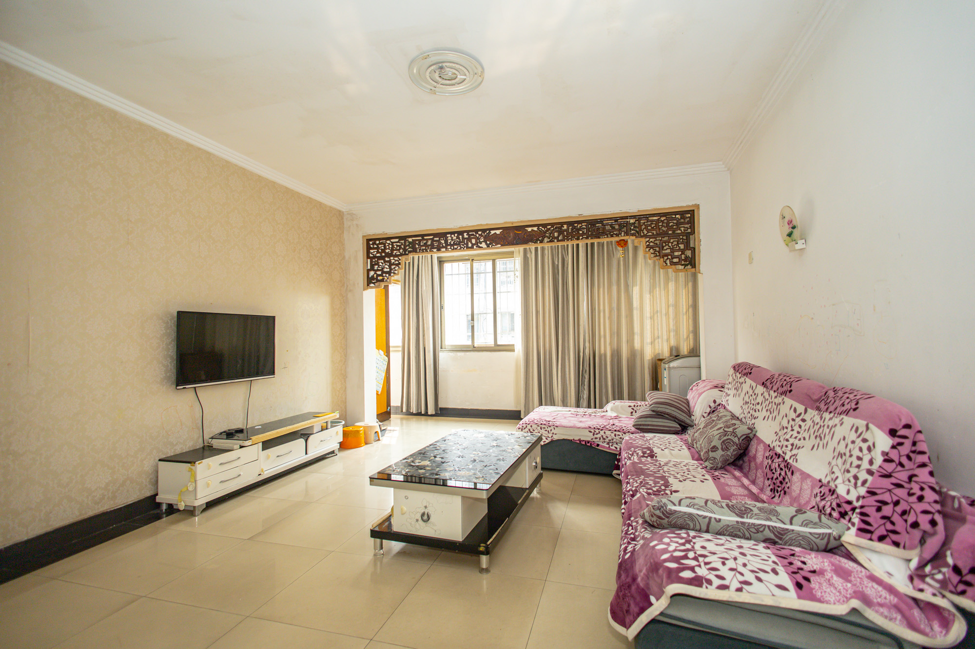 星邮小区  3室2厅1卫    53.0万 星邮小区  3室2厅1卫    53.0万客厅