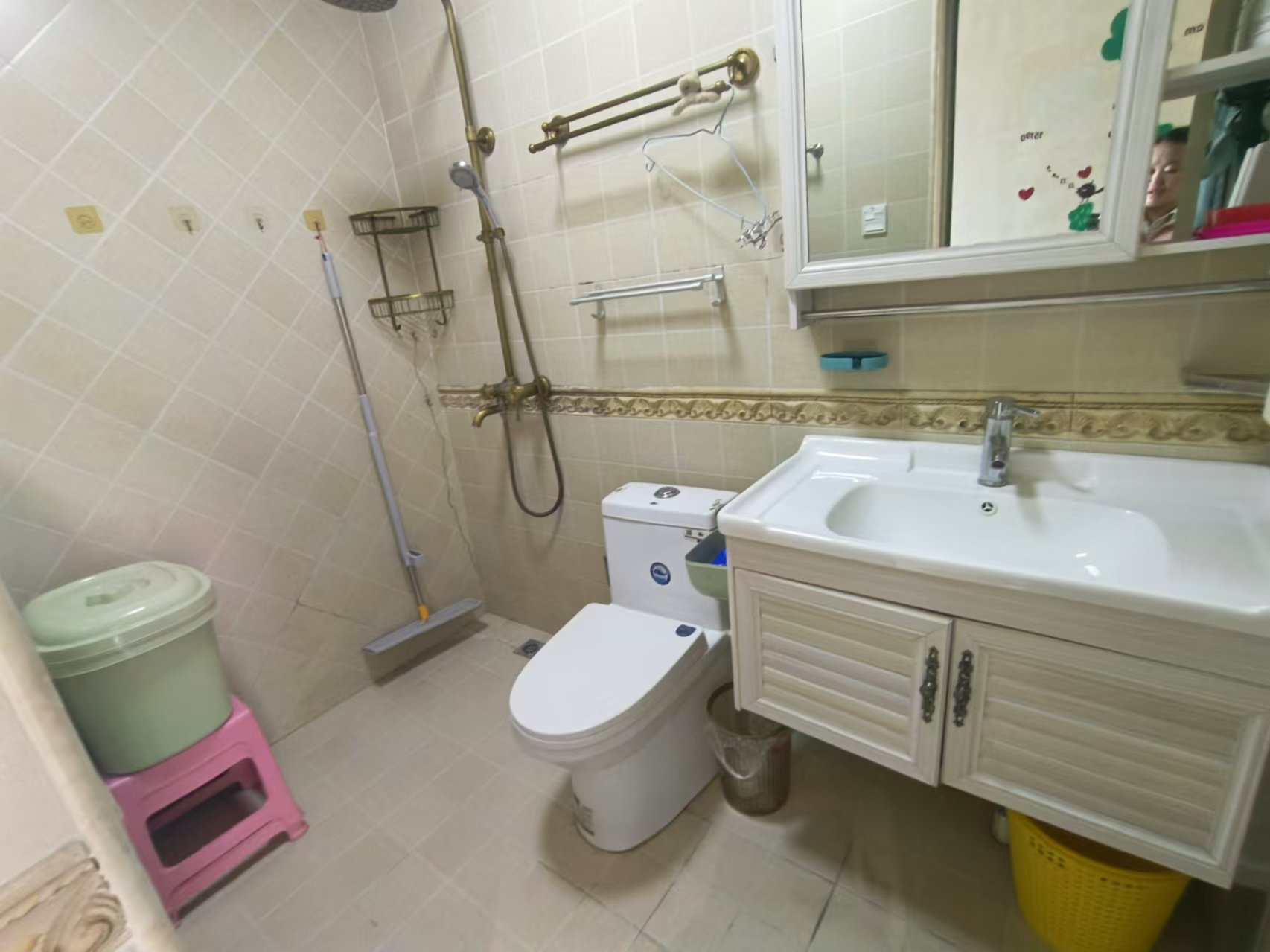 庐山一号  2室2厅1卫    52.0万 庐山一号  2室2厅1卫    52.0万室内图