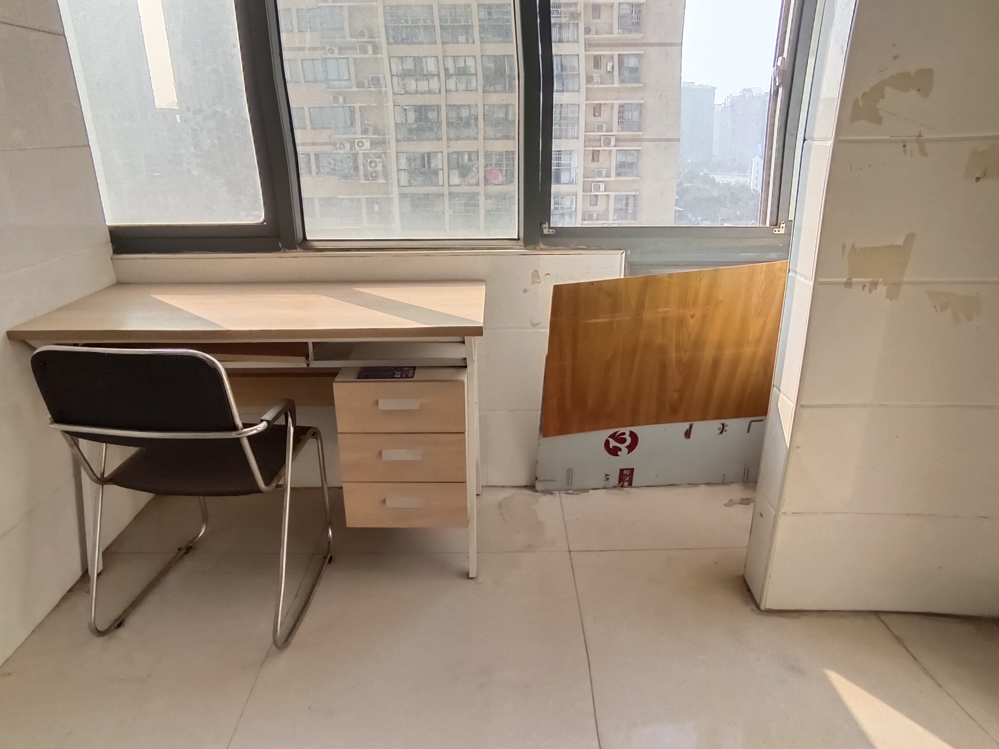 东方芙蓉 2室1厅1卫 2500.0元/月 东方芙蓉 2室1厅1卫 2500.0元/月室内图