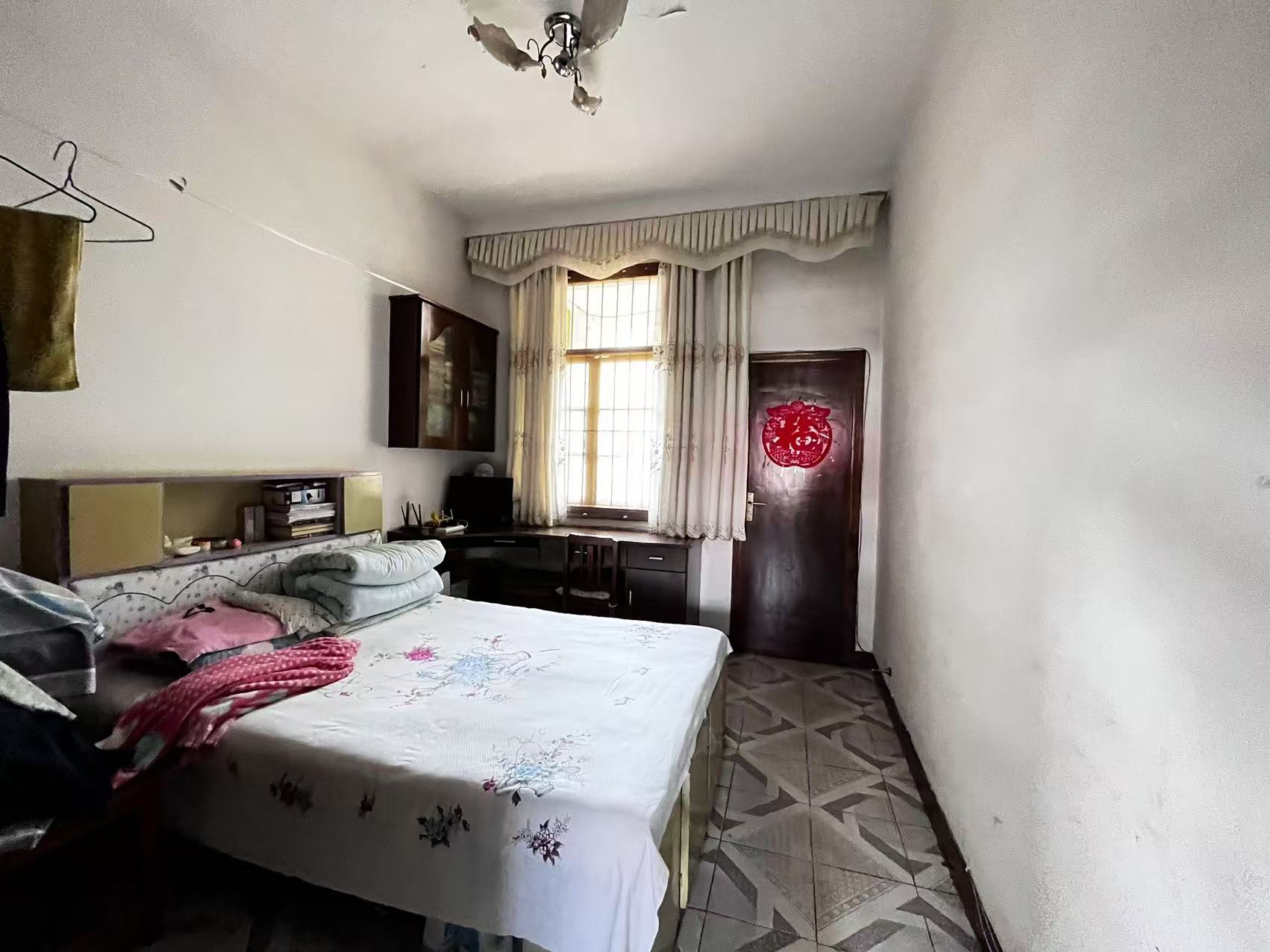 娄底职院医学院家属区（老卫校家属区）  2室1厅1卫    23.8万室内图