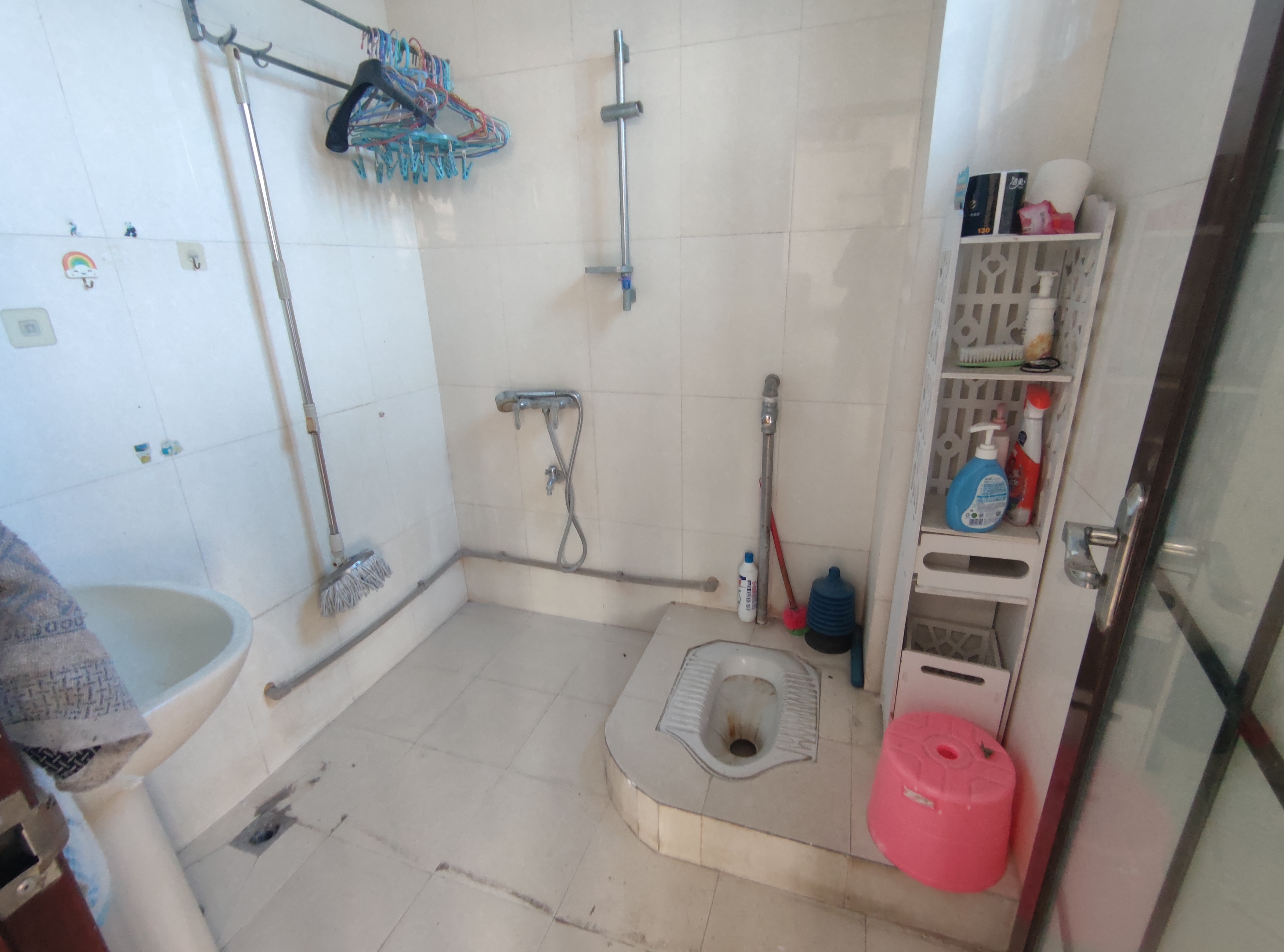 金牛生态小区 3室2厅2卫 2200.0元/月 金牛生态小区 3室2厅2卫 2200.0元/月室内图