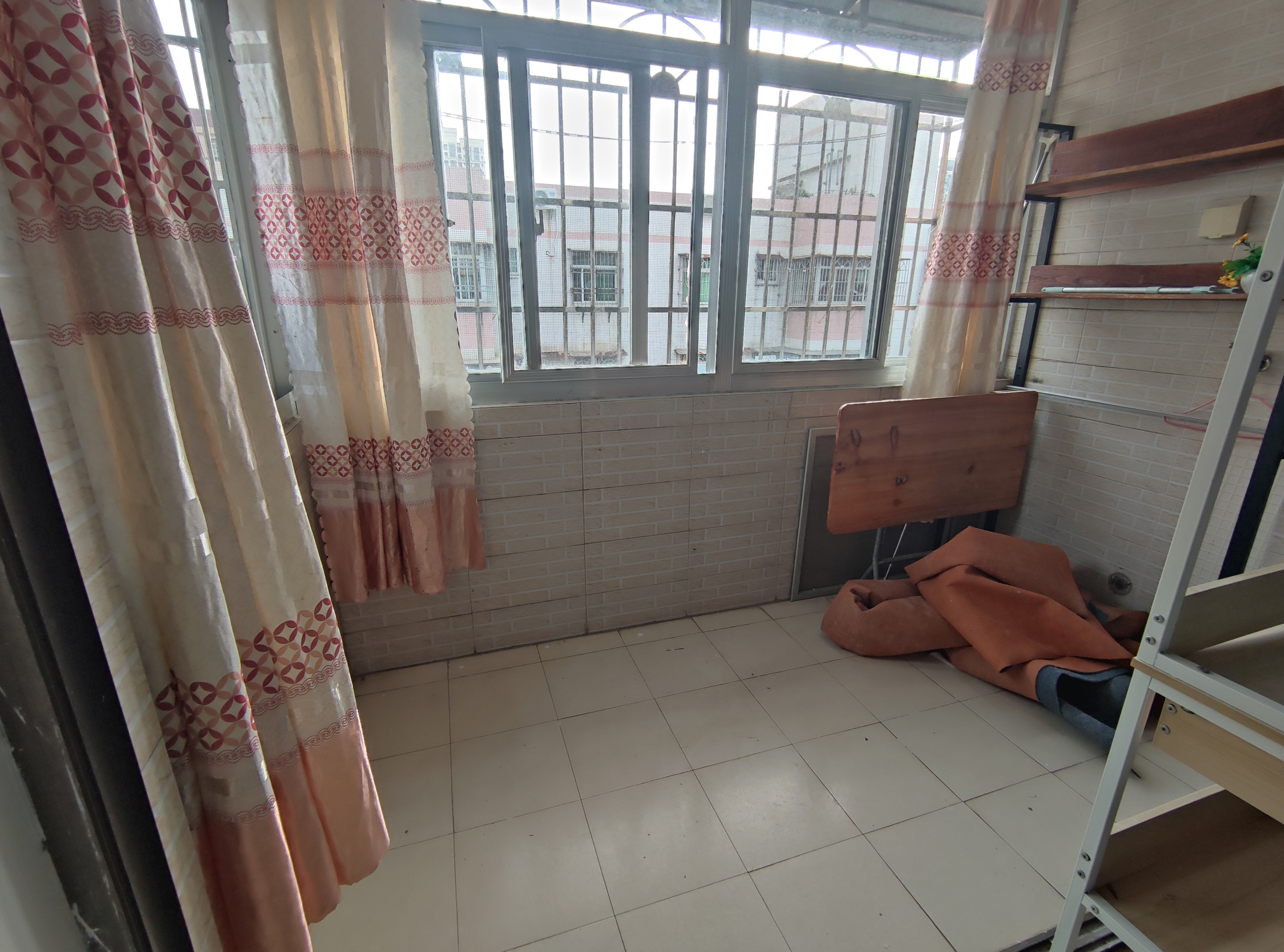 金牛生态小区 3室2厅2卫 2200.0元/月 金牛生态小区 3室2厅2卫 2200.0元/月室内图