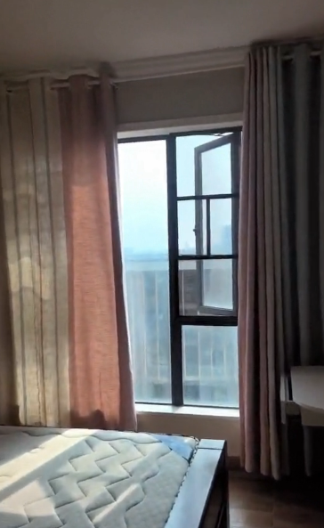 南庭城果 3室2厅2卫 2800.0元/月 南庭城果 3室2厅2卫 2800.0元/月室内图