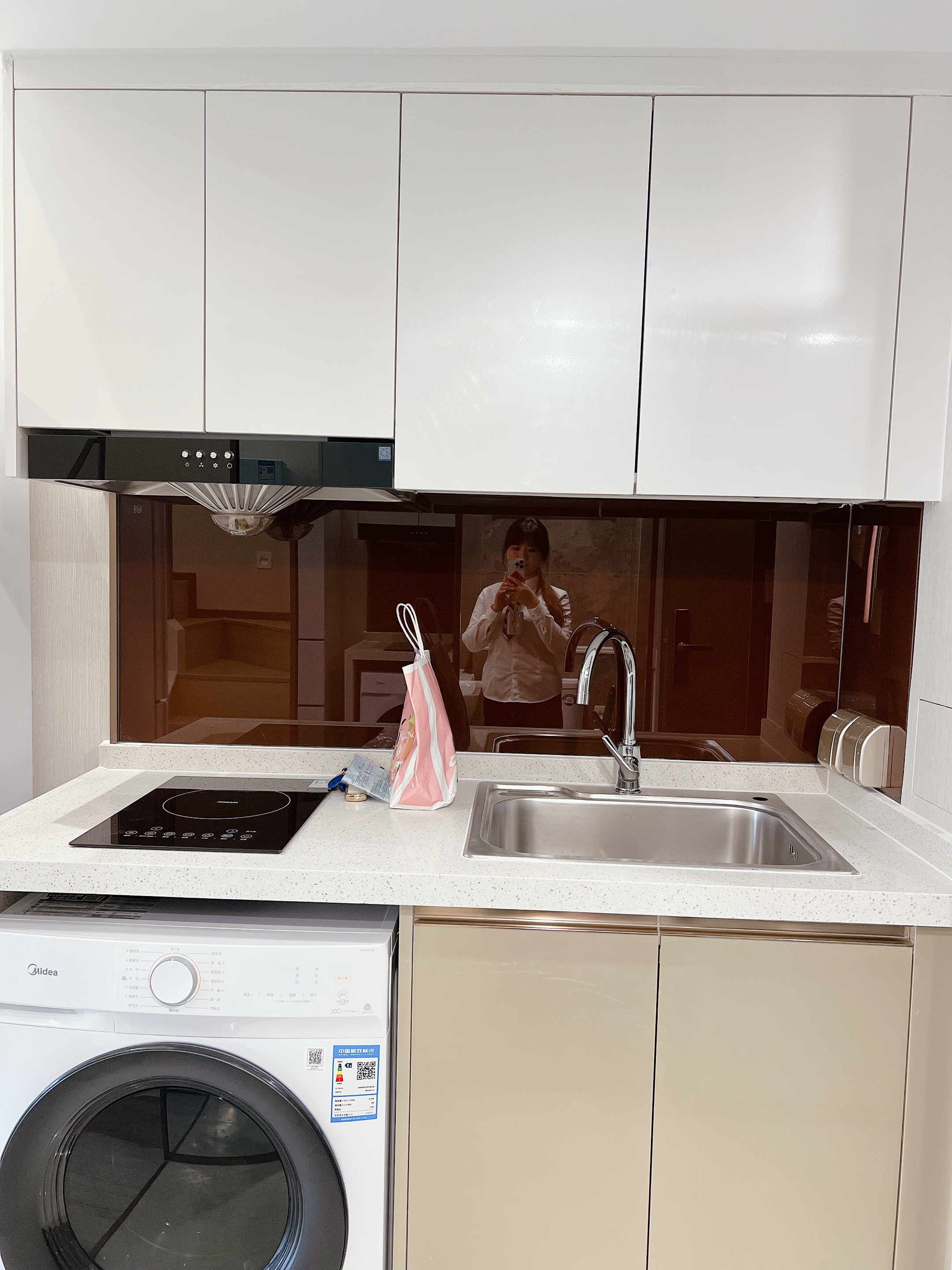 华远华时代  2室1厅1卫    2700.0元/月室内图