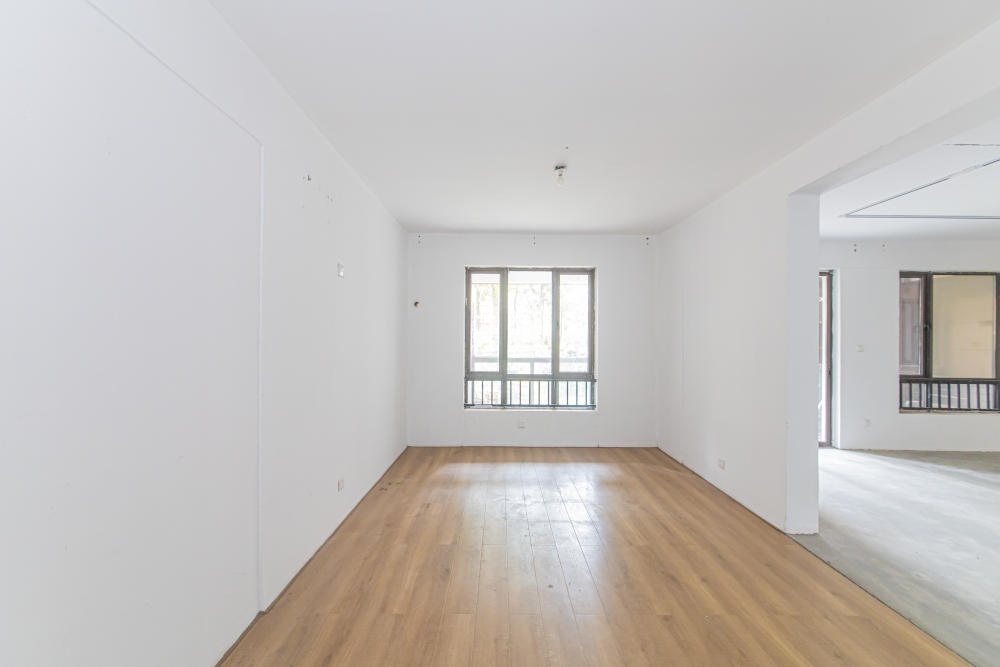 鑫远悦城(鑫远悦时代)  3室2厅2卫    2000.0元/月 鑫远悦城(鑫远悦时代)  3室2厅2卫    2000.0元/月室内图