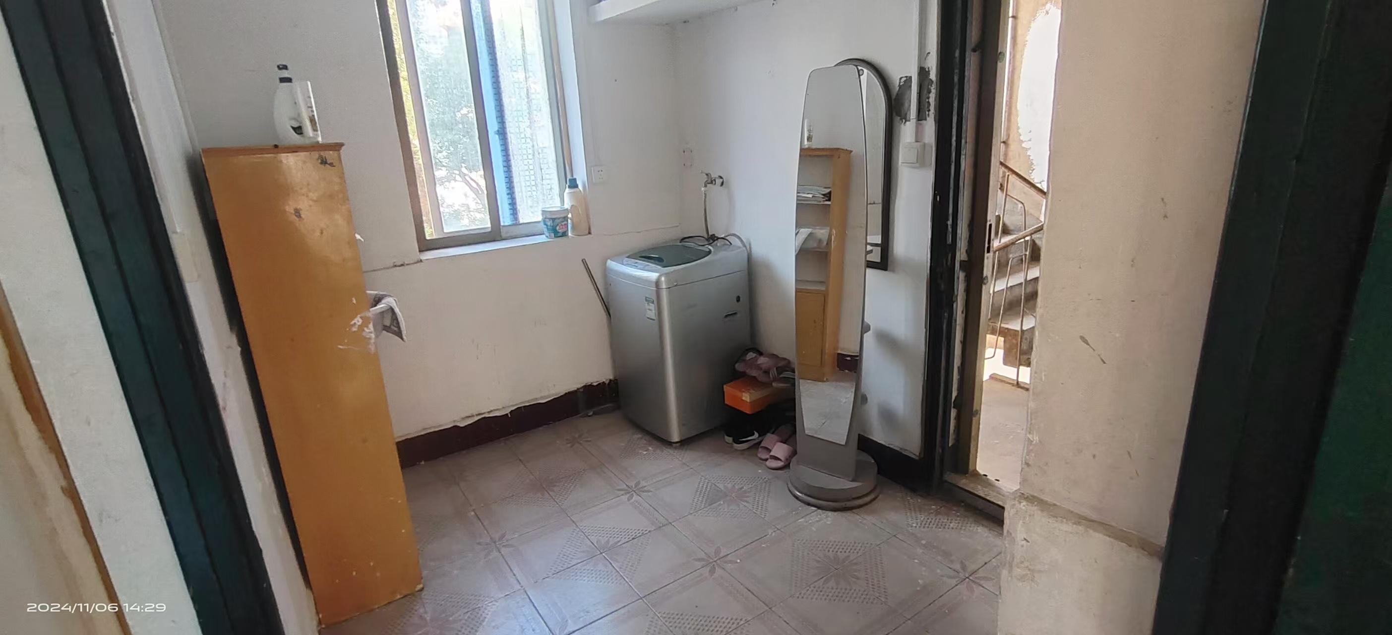 梓园社区(麻纺厂宿舍) 2室1厅1卫 500.0元/月 梓园社区(麻纺厂宿舍) 2室1厅1卫 500.0元/月室内图