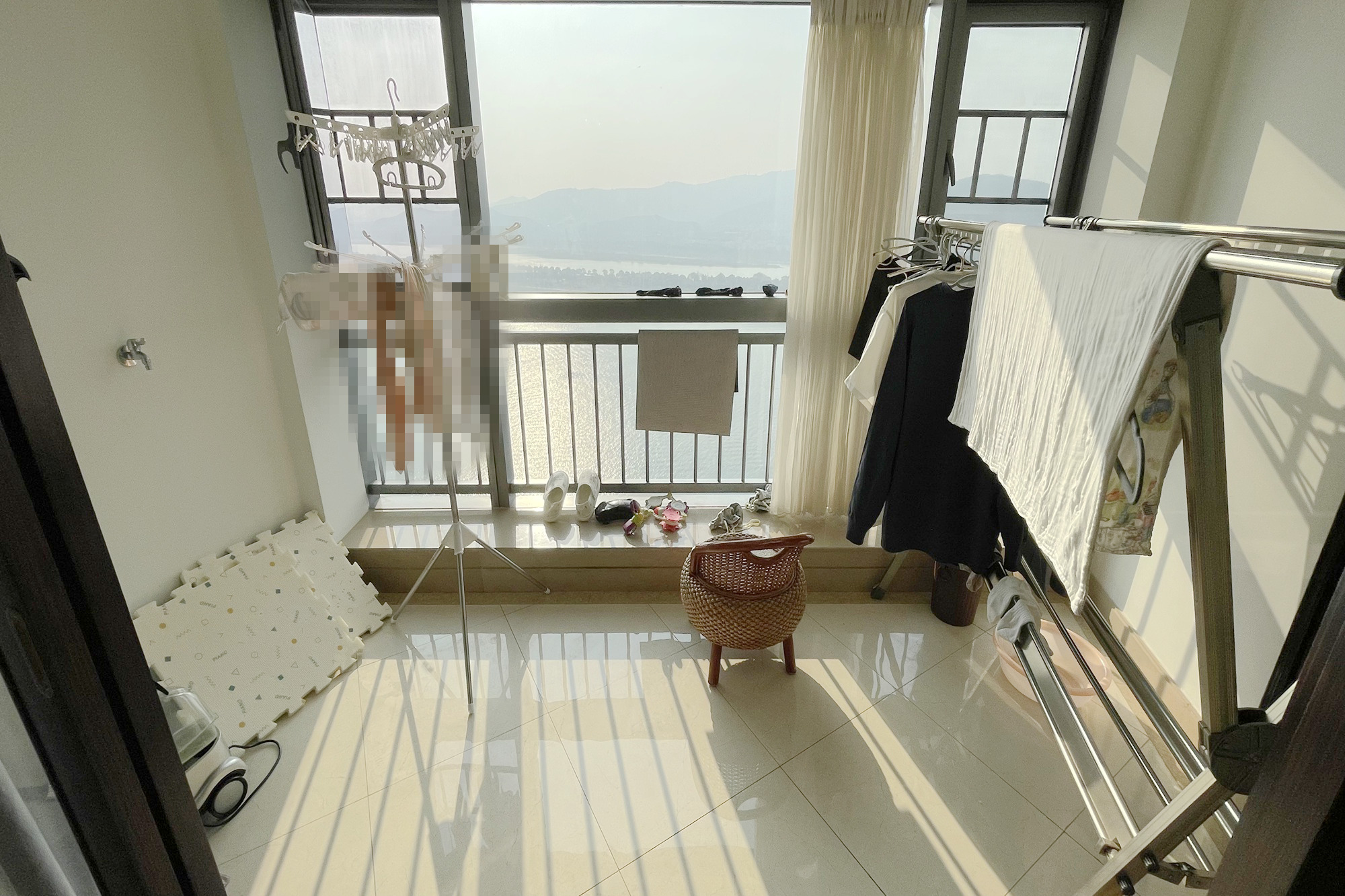 华远隆玺  3室2厅3卫    540.0万 华远隆玺  3室2厅3卫    540.0万阳台