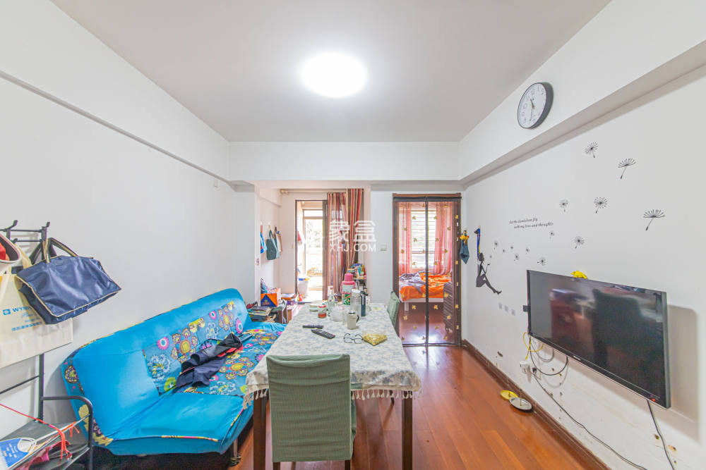 绿地公馆（绿地名邸）  1室1厅1卫    67.0万