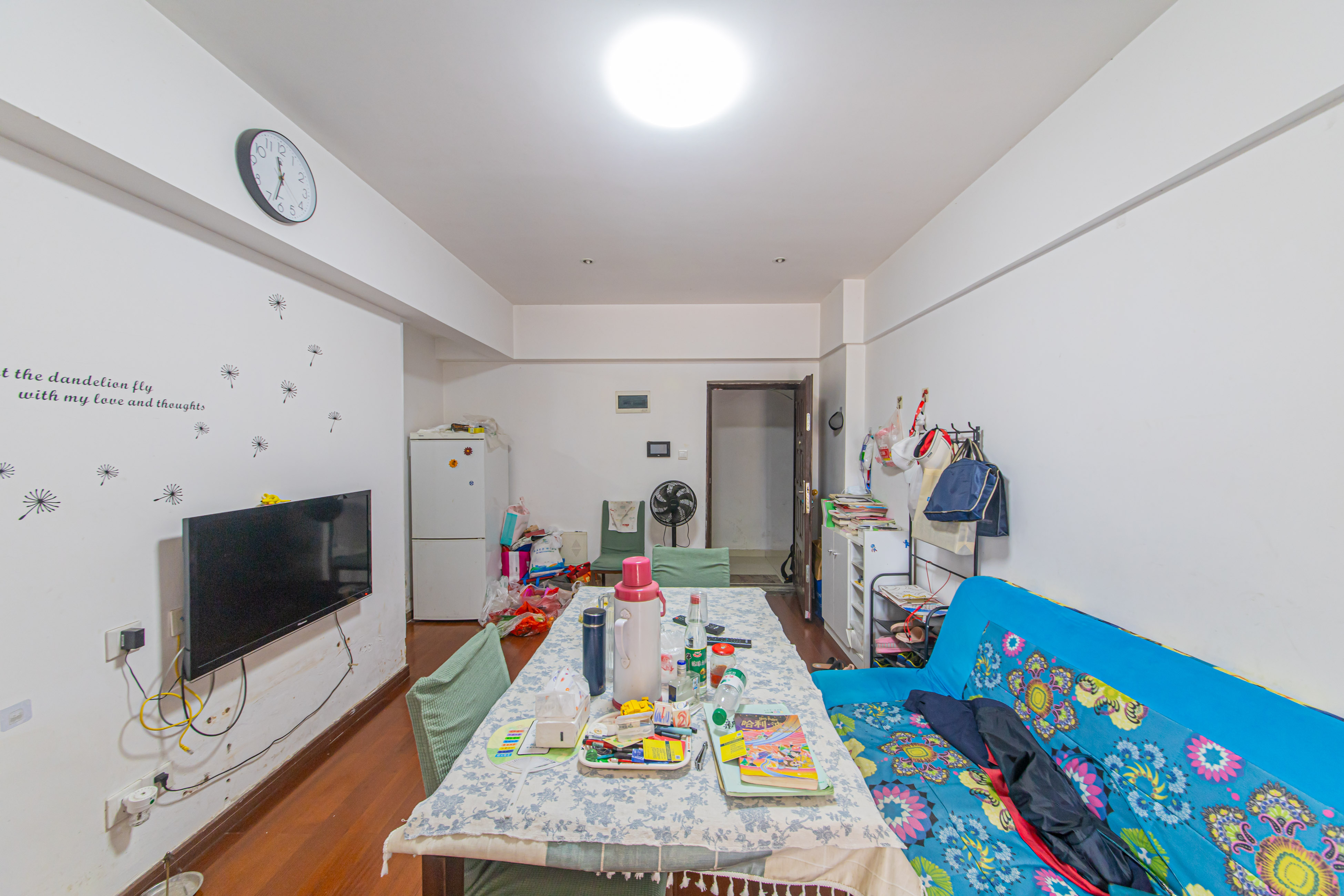 绿地公馆(绿地名邸) 1室1厅1卫 67.0万 绿地公馆(绿地名邸) 1室1厅1卫 67.0万客厅